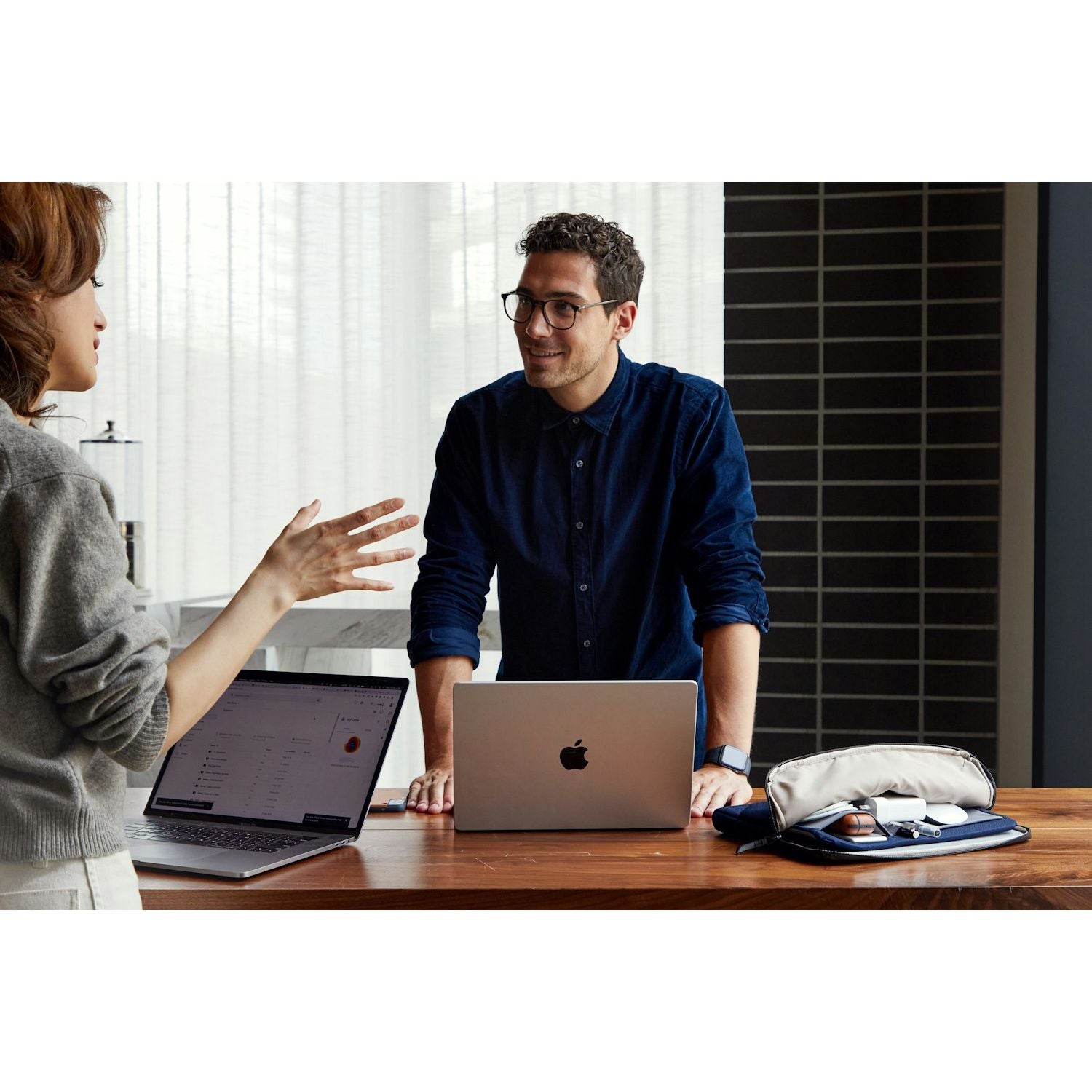 Bellroy Laptop Caddy 16" - Eucalyptus