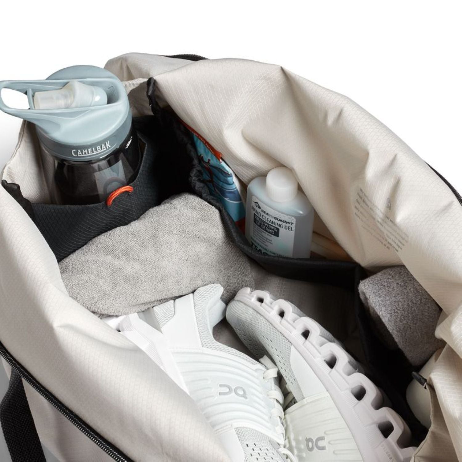 Bellroy Lite Duffel - Chalk