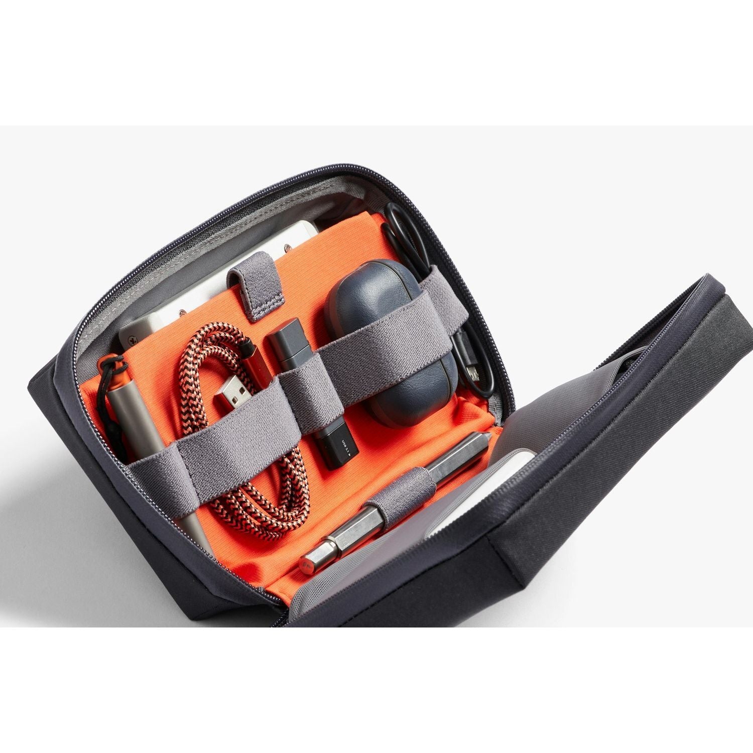 Bellroy Tech Kit - Carryology Essential Edition - Black Ash