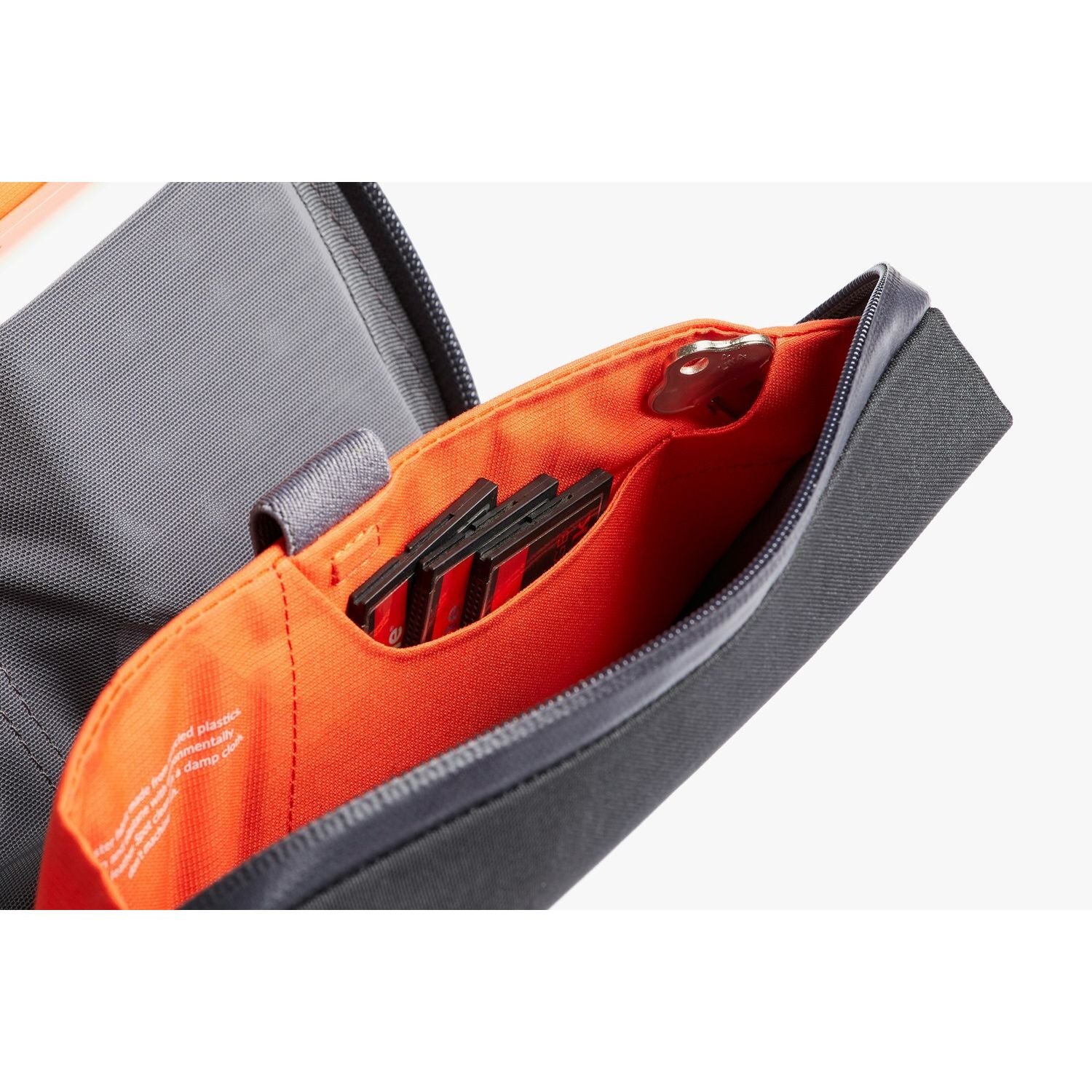 Bellroy Tech Kit - Carryology Essential Edition - Black Ash