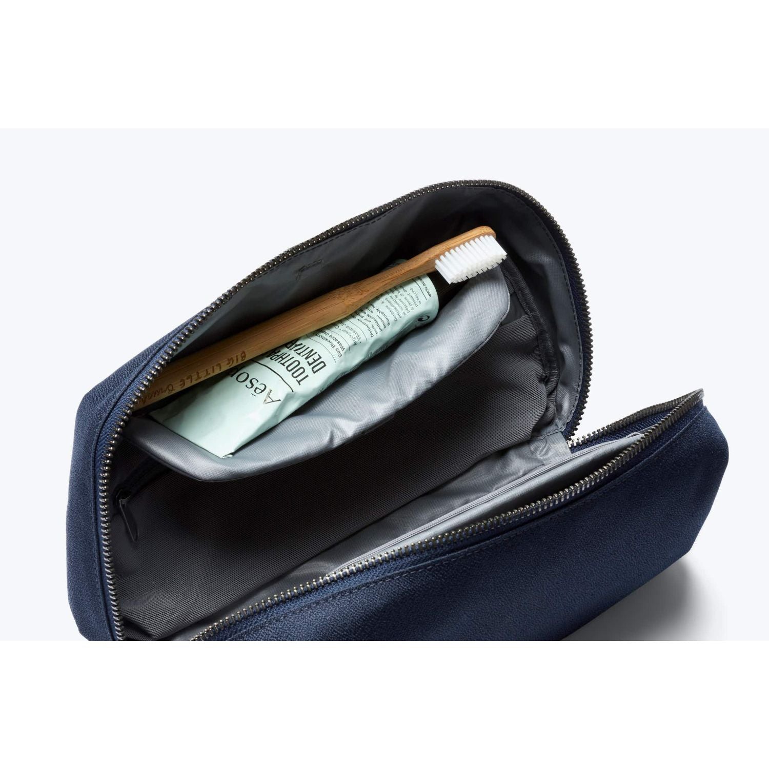 Bellroy Toiletry Kit Plus - Navy