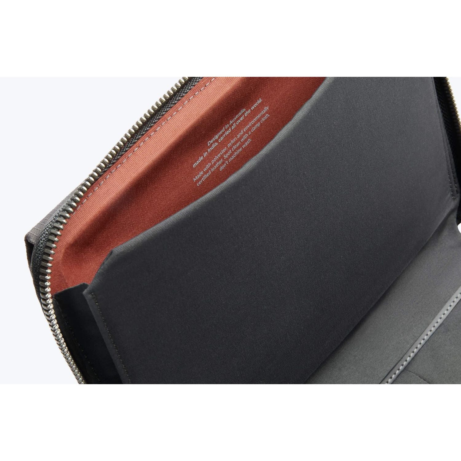 Bellroy Tokyo Folio 8" - Stormgray