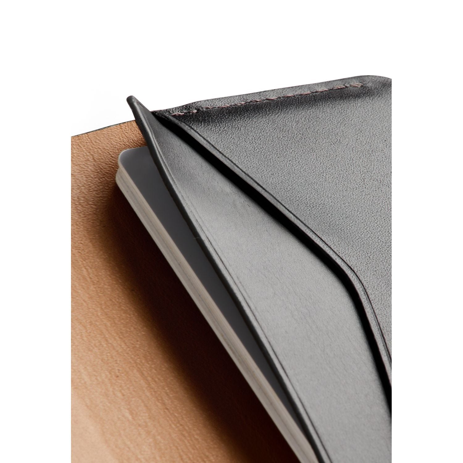 Bellroy Under Cover Card Holder - Black
