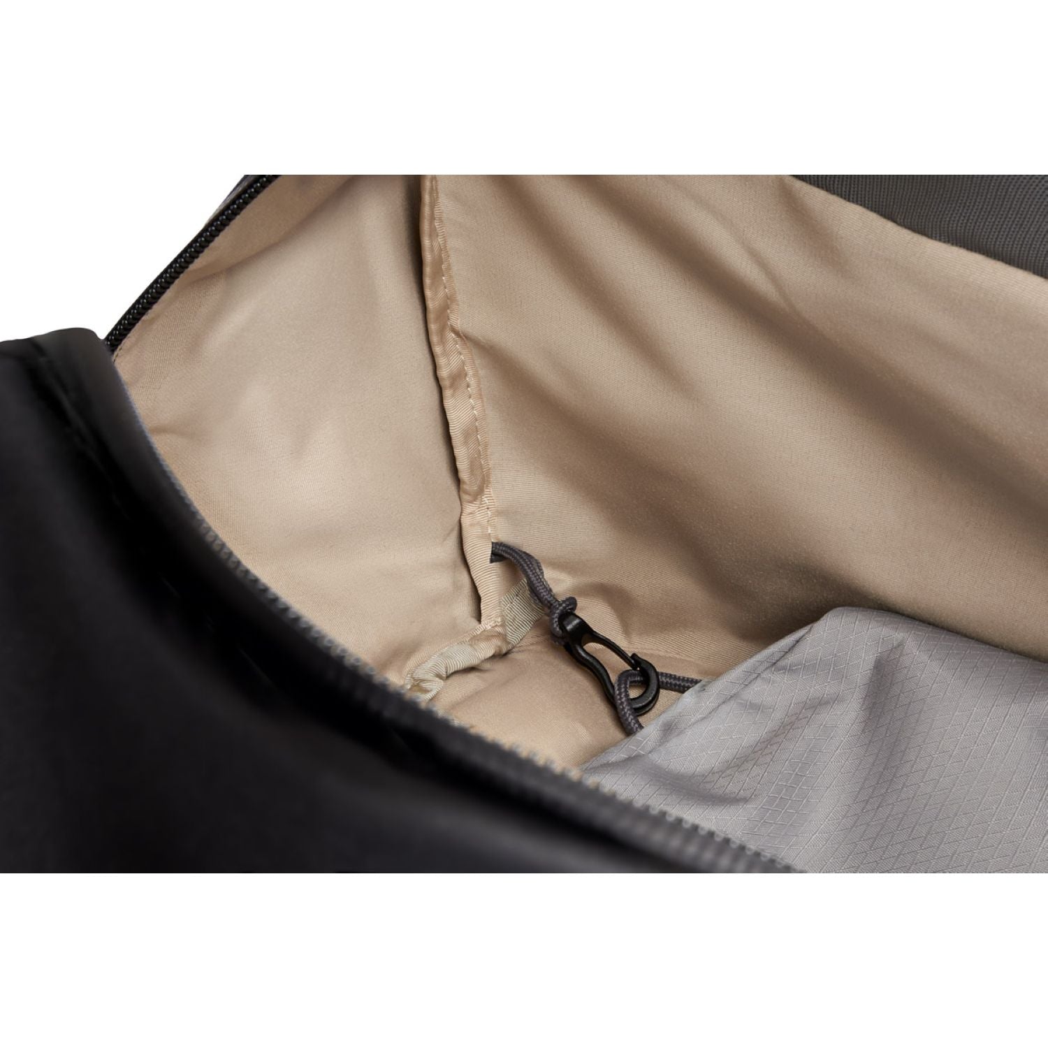 Bellroy Venture Duffel 55L - Black