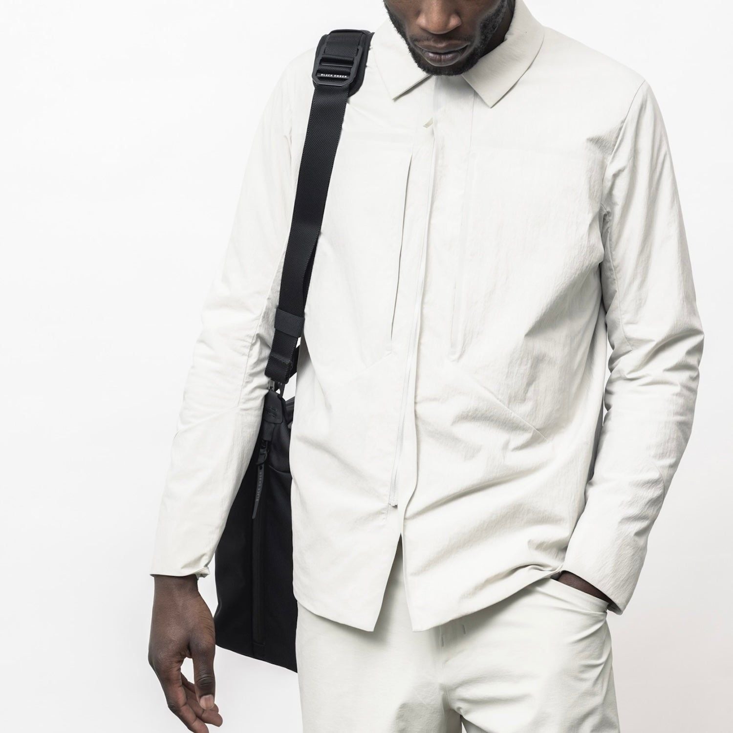 Black Ember WPT 14 Laptop Shoulder Tote 20L - Jet Black