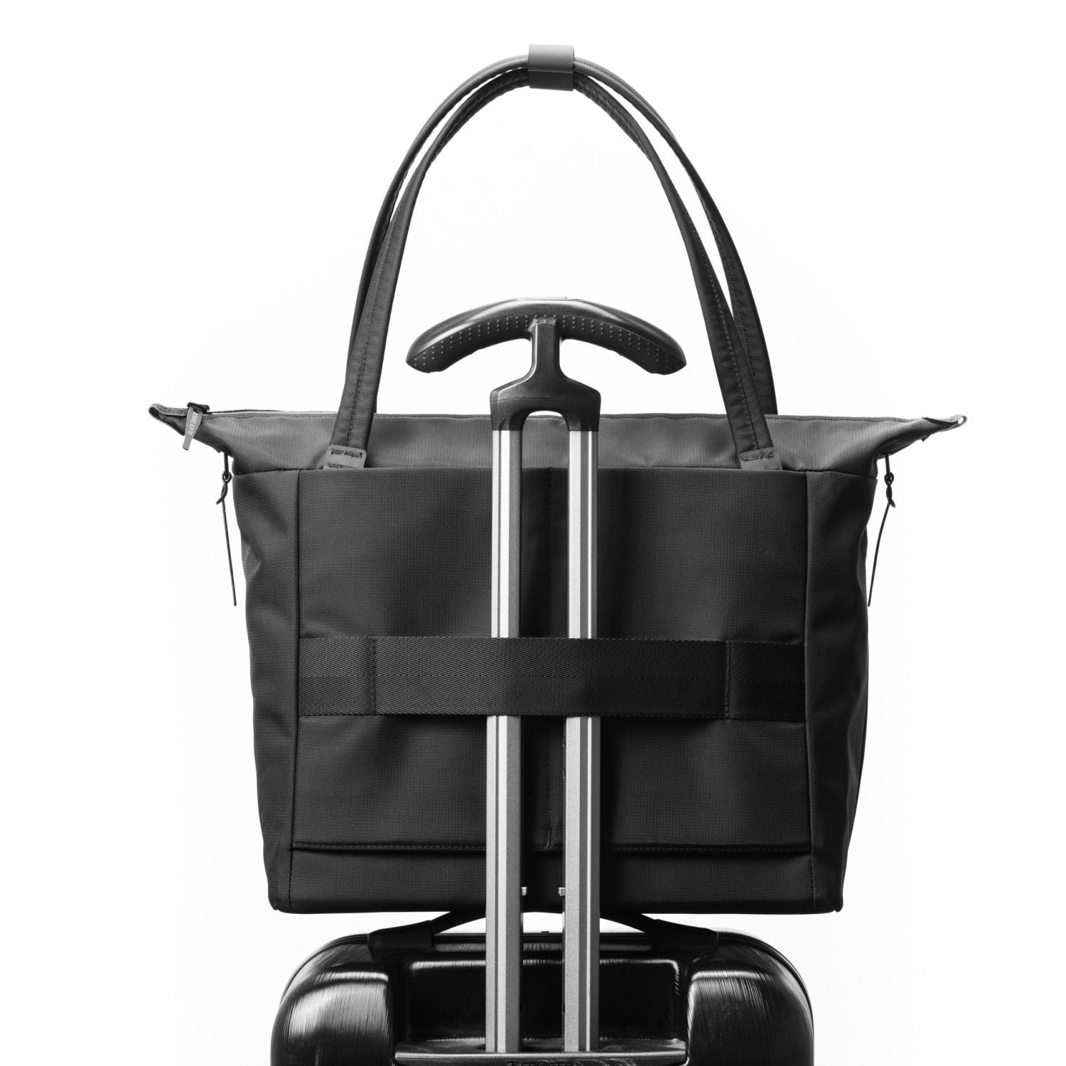 Black Ember WPT 14 Laptop Shoulder Tote 20L - Jet Black