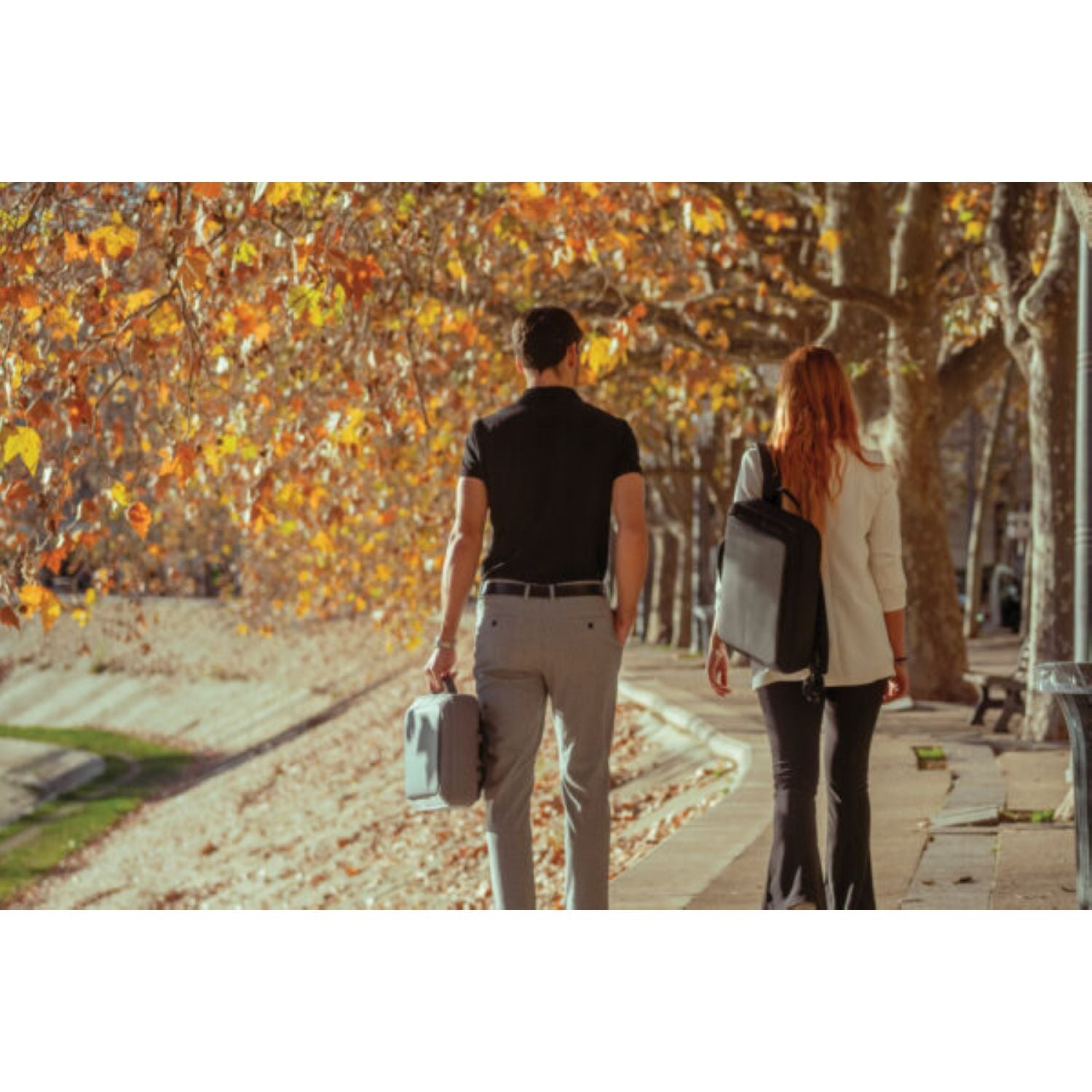 Bobby Bizz Anti-Theft Backpack 2.0 - Black