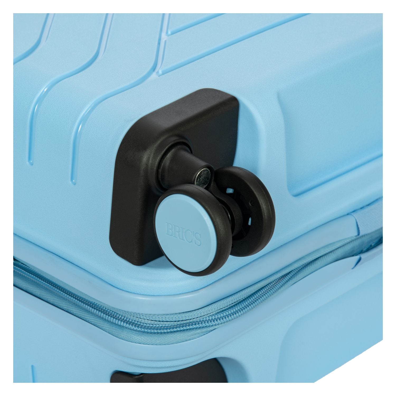 BRIC'S Ulisse 22" Expandable Carry On Luggage Spinner (Sky Blue)