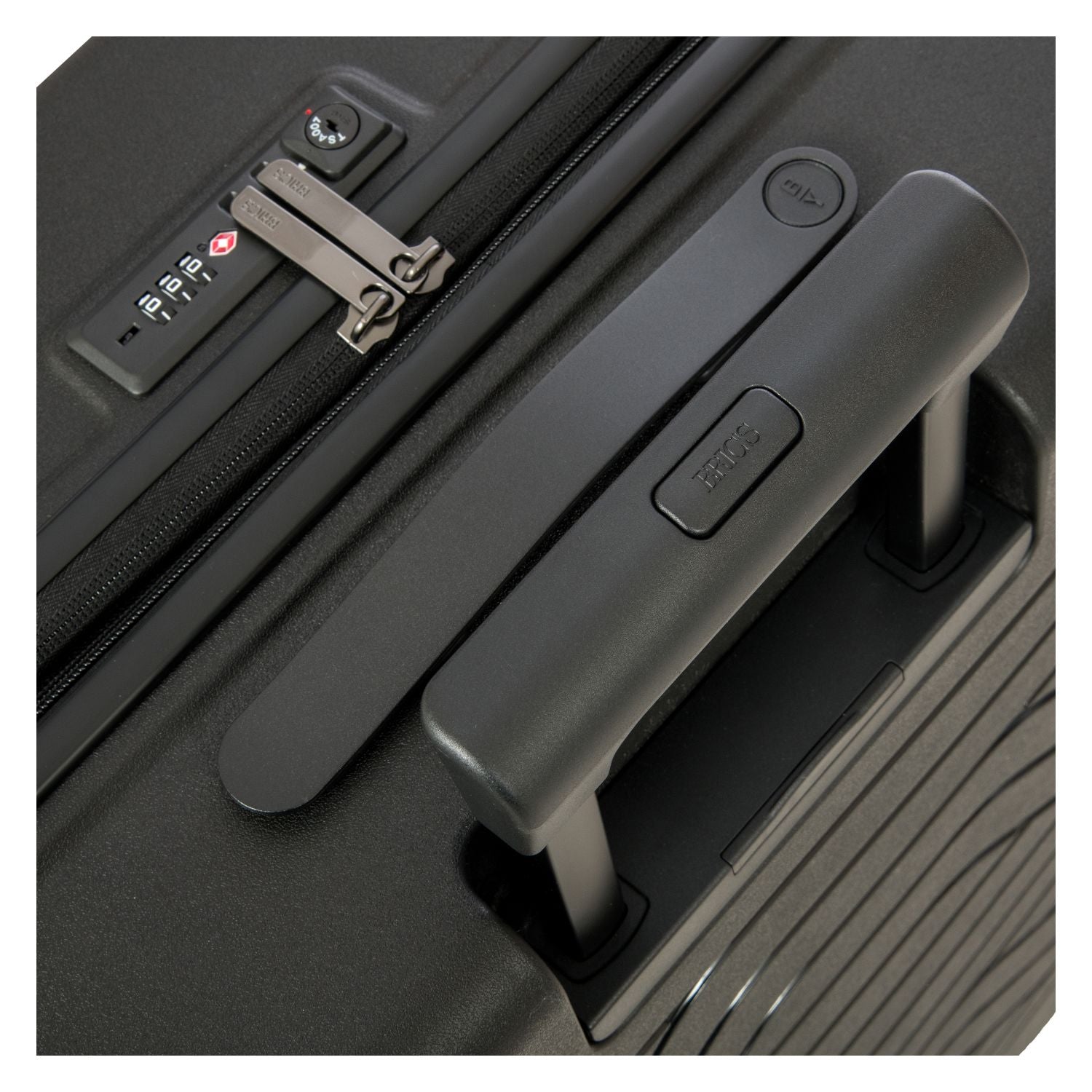 BRIC'S Ulisse 28" Expandable Medium Luggage Spinner (Black)