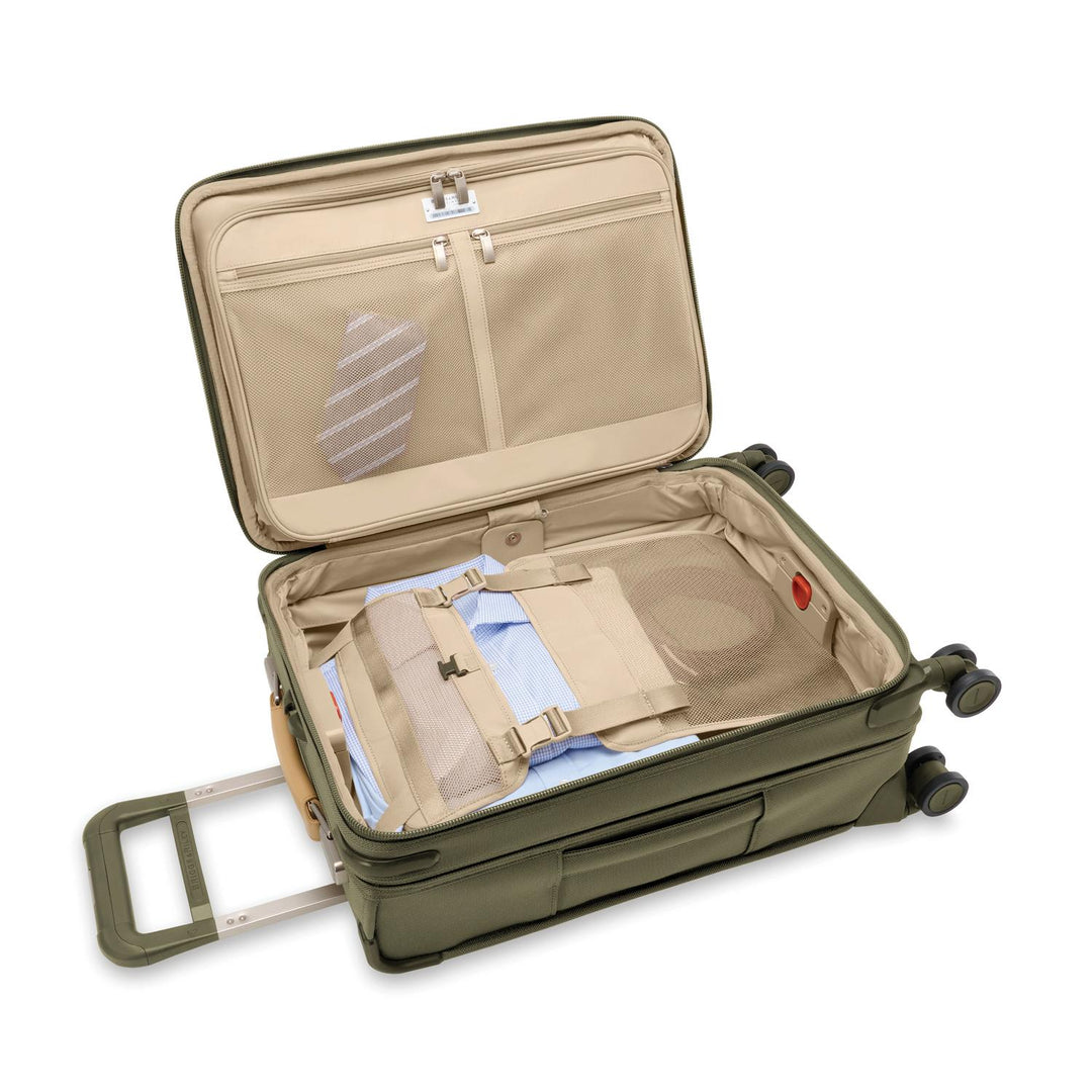 Briggs & Riley Baseline Essential Carry-On Spinner (Olive)