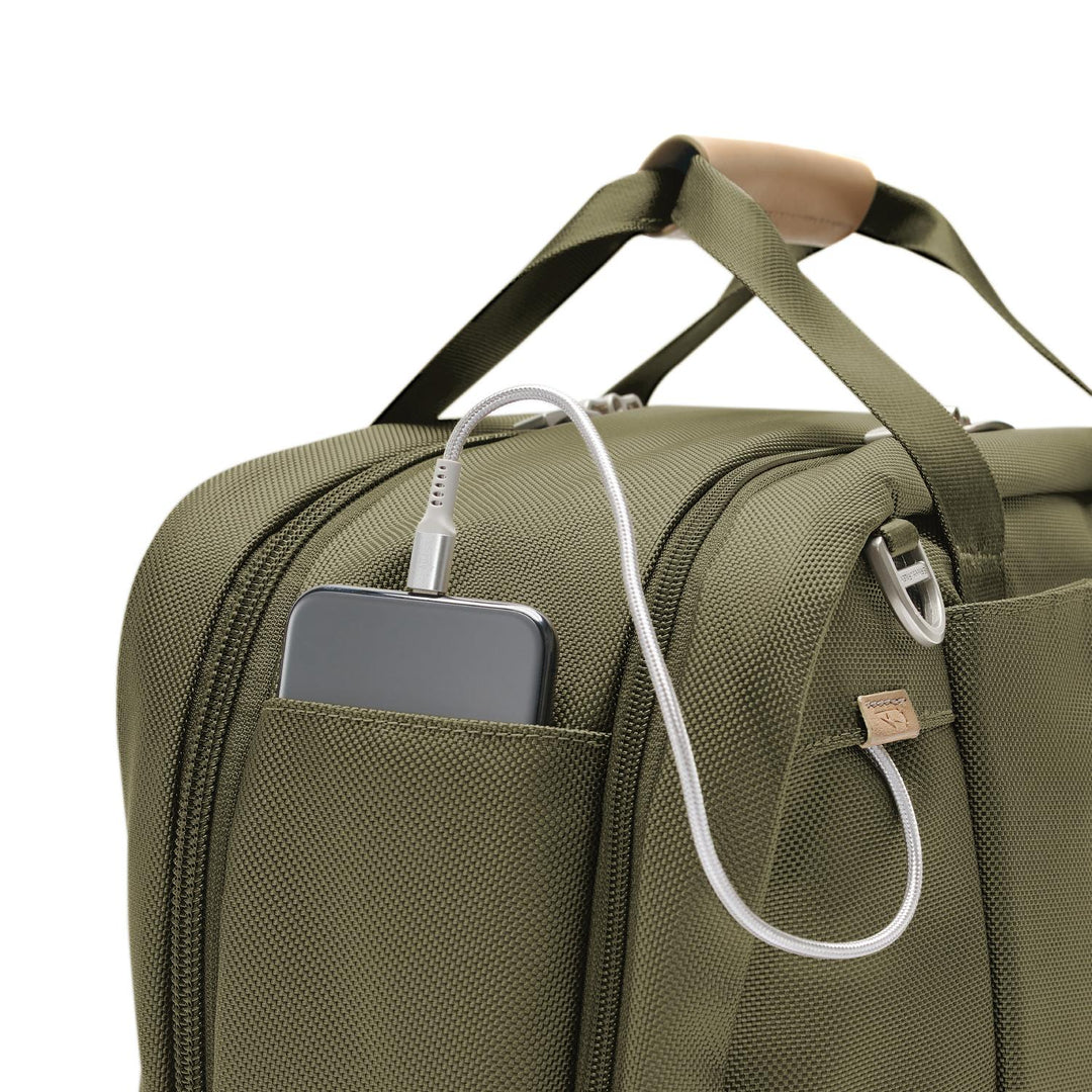 Briggs & Riley Baseline Executive Travel Duffle (Olive)