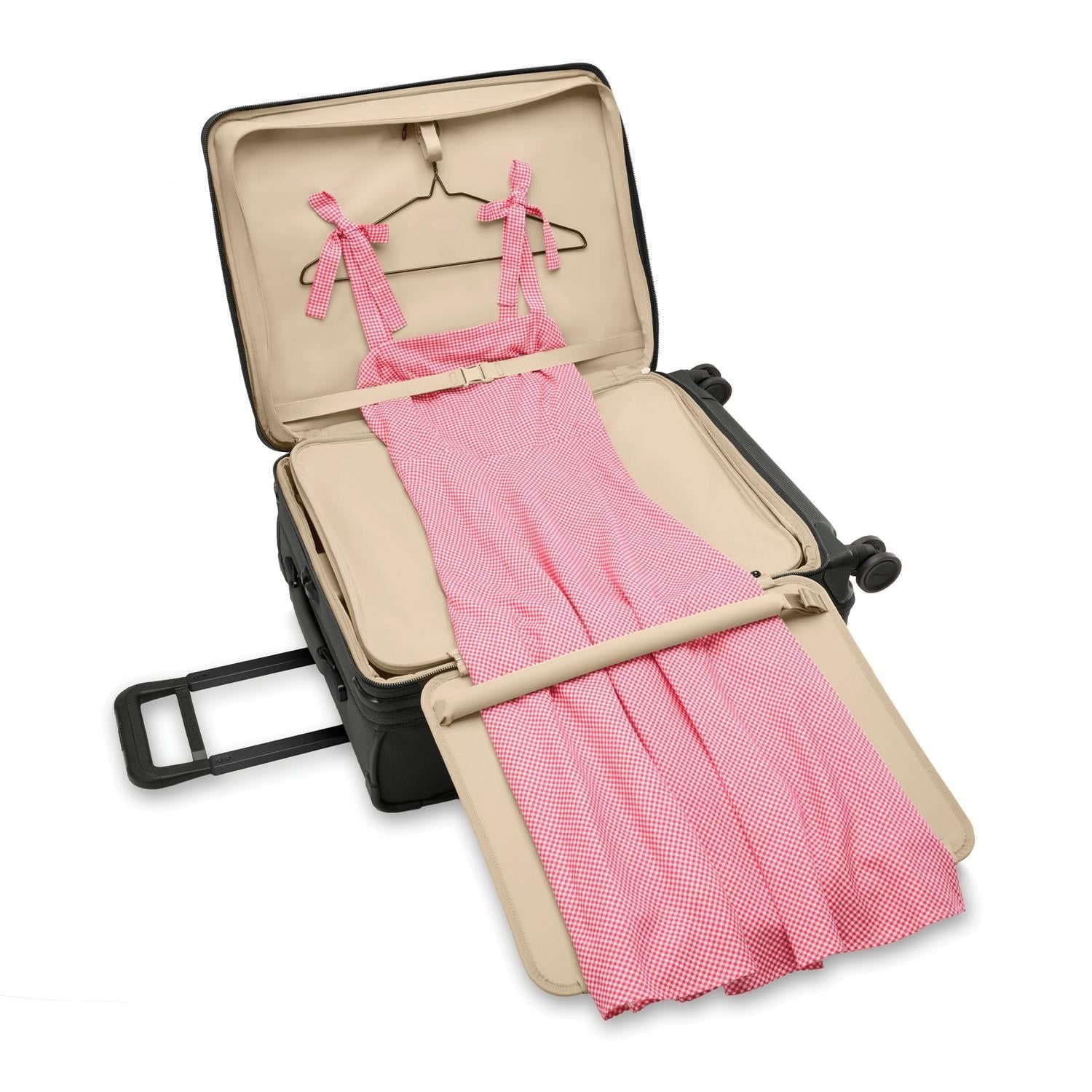 Briggs & Riley Baseline Medium Expandable Spinner (Black)