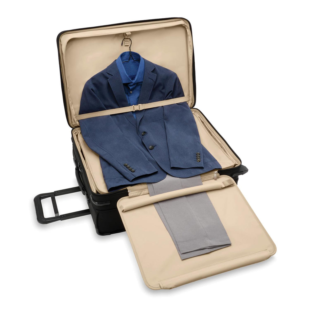 Briggs & Riley Baseline Medium Expandable Upright (Black)