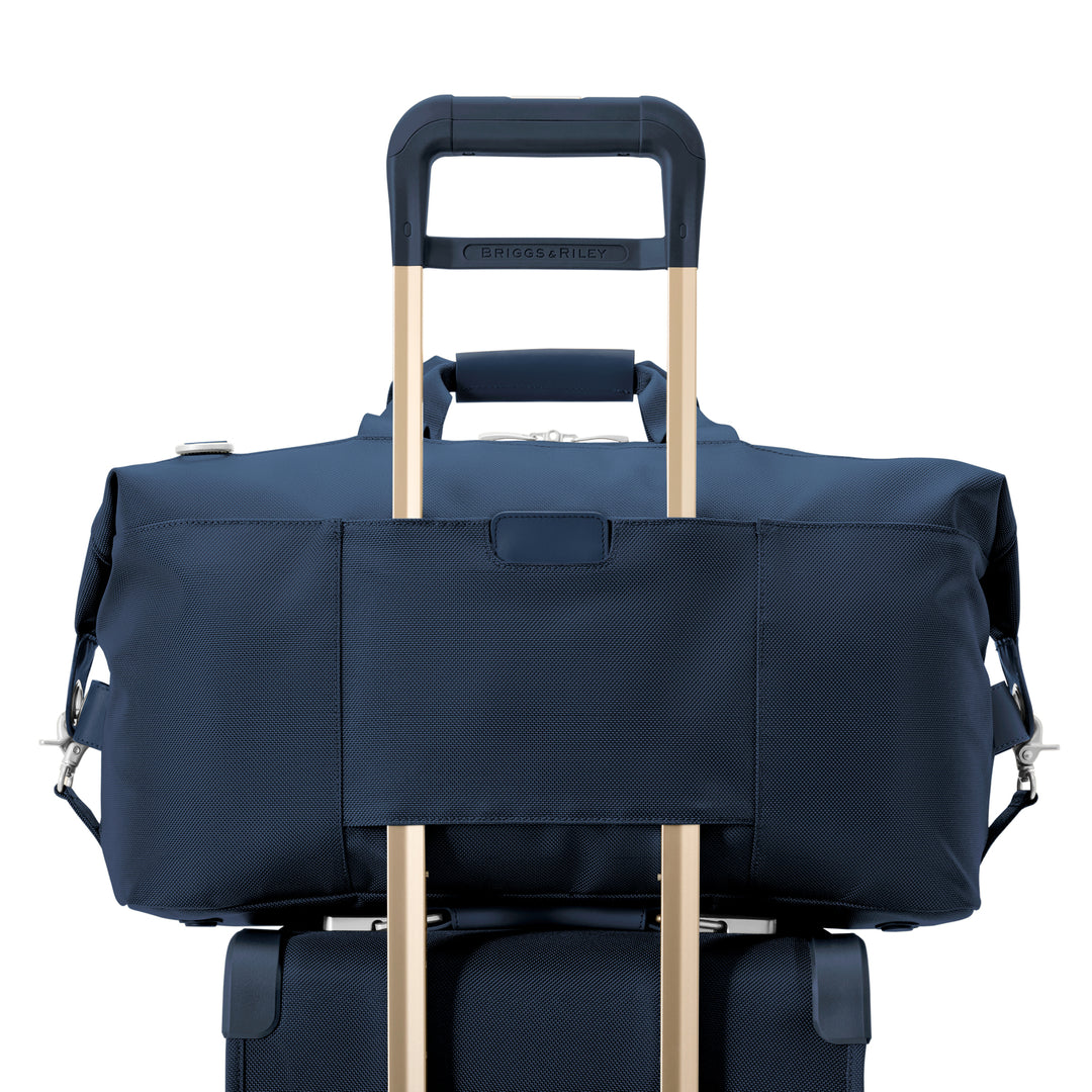 Briggs & Riley Baseline Weekender Duffle (Navy)