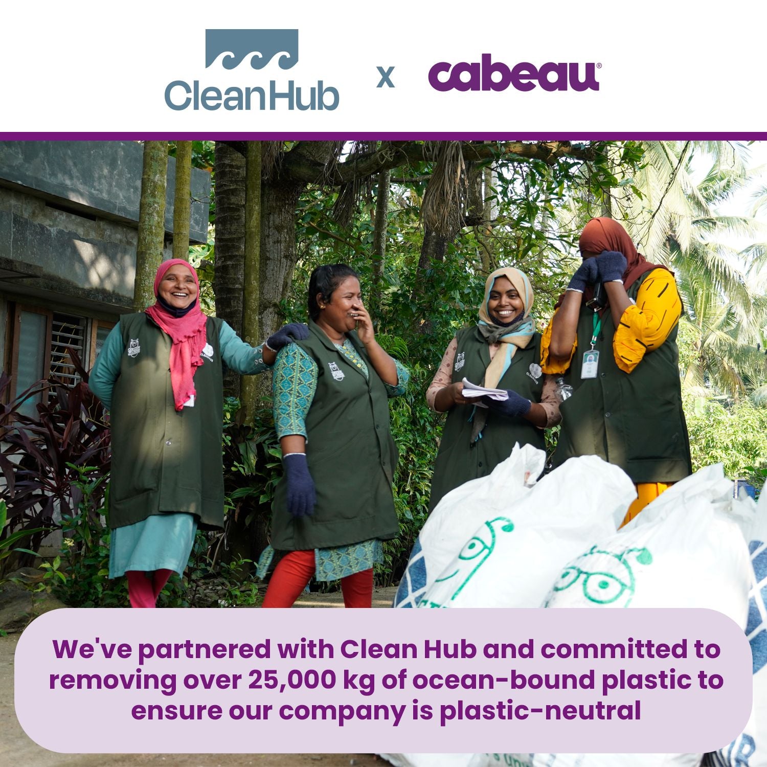 Cabeau Evolution Earth Travel Pillow - Black/Gray