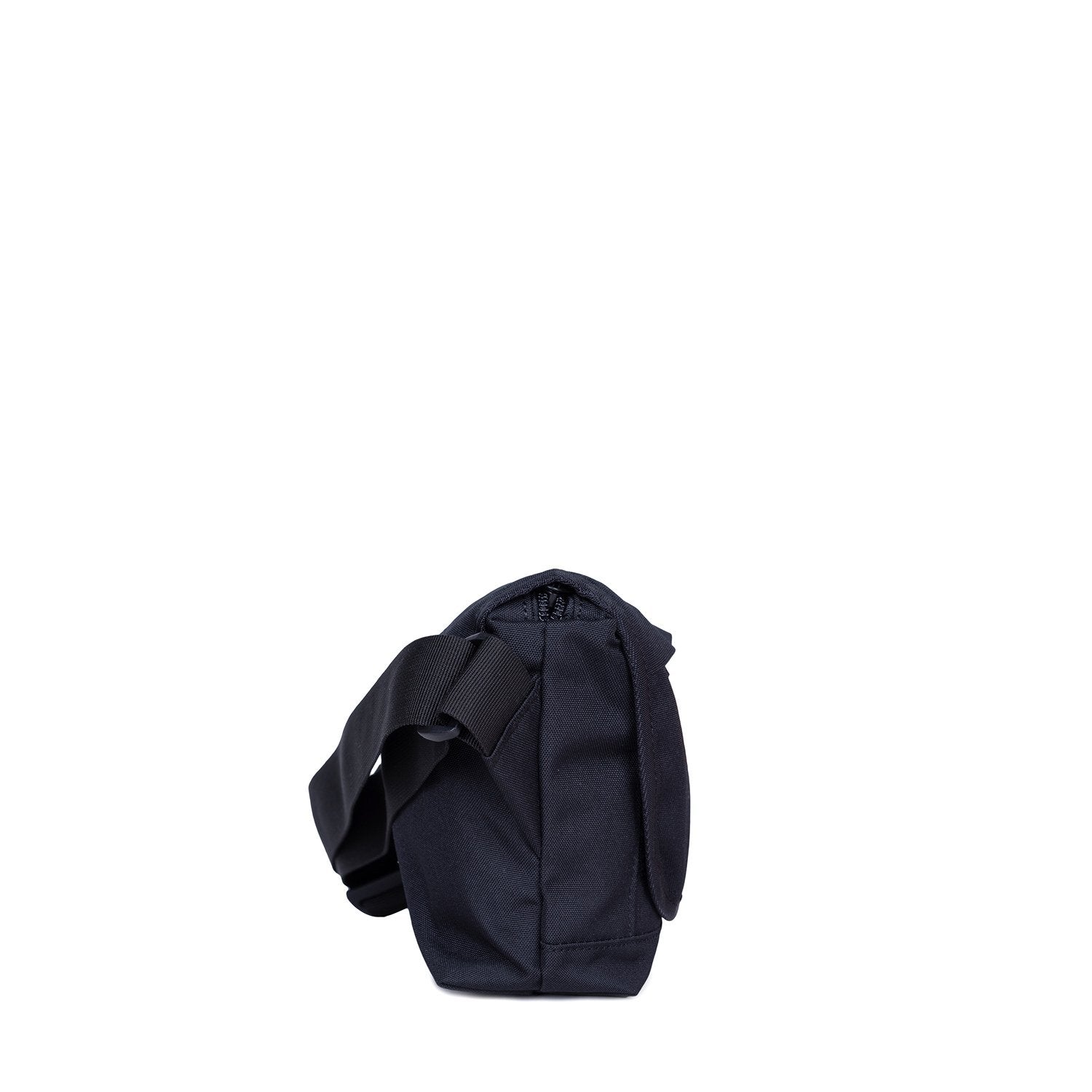 Cabinzero Flapjack Shoulder Bag 4L (Absolute Black)