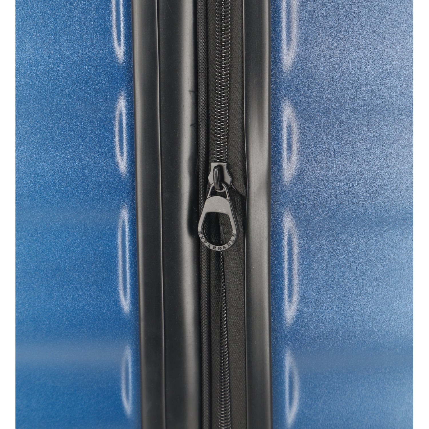 Crossing Tripp Polycarbonate Expandable 20" Carry On Luggage Spinner - Dark Green