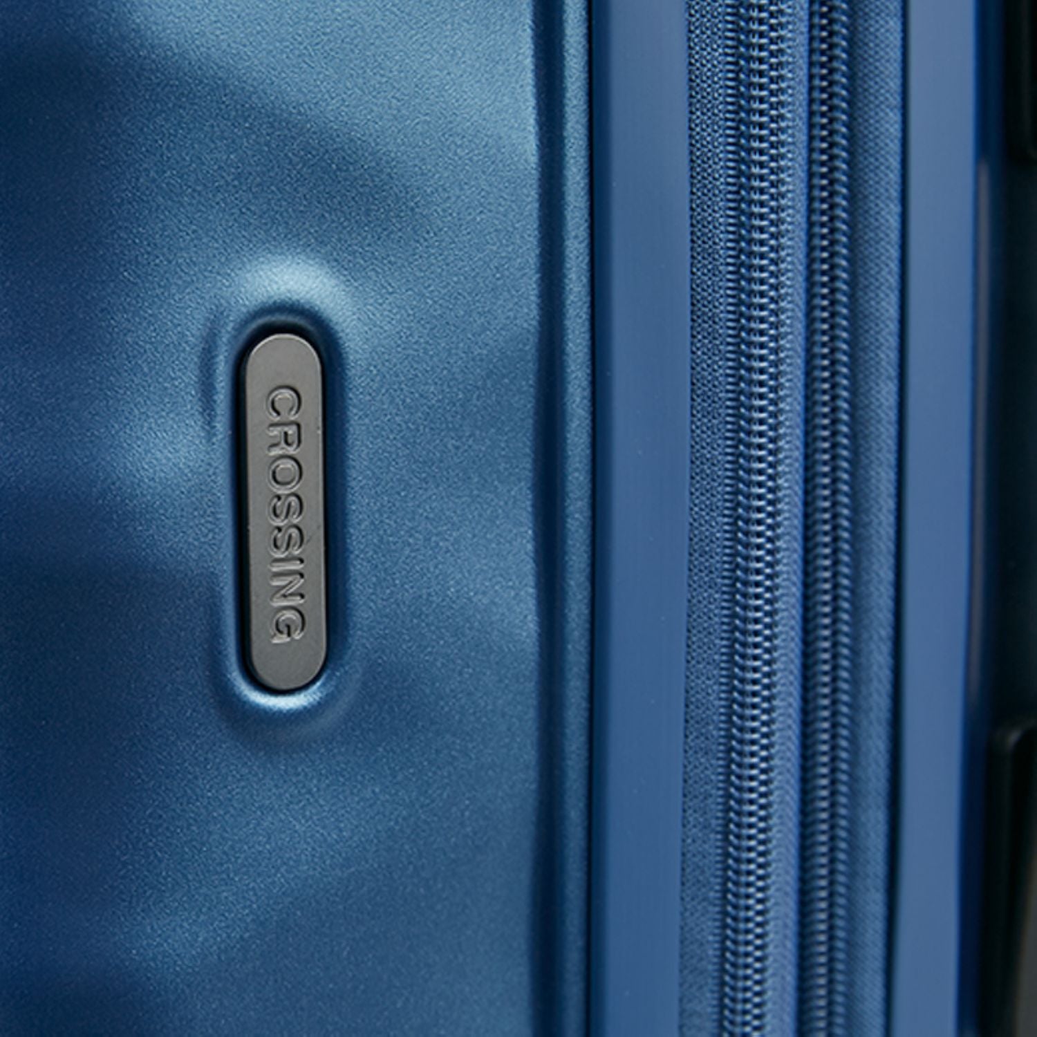 Crossing Arc Pc Upright Large Luggage 28" (Blue)