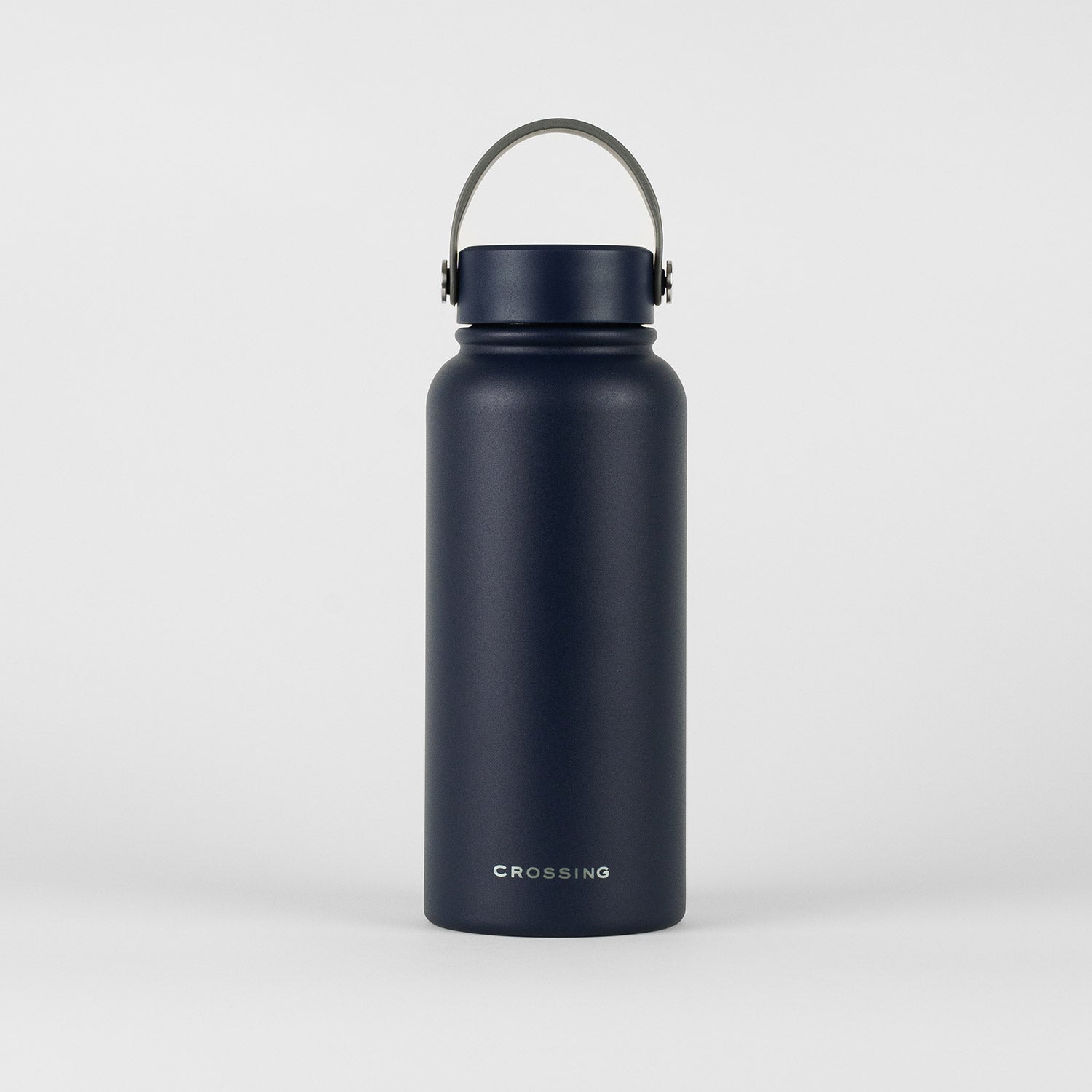 Crossing Urban Insulated S/S Bottle W Handle 950ml - Ink Blue