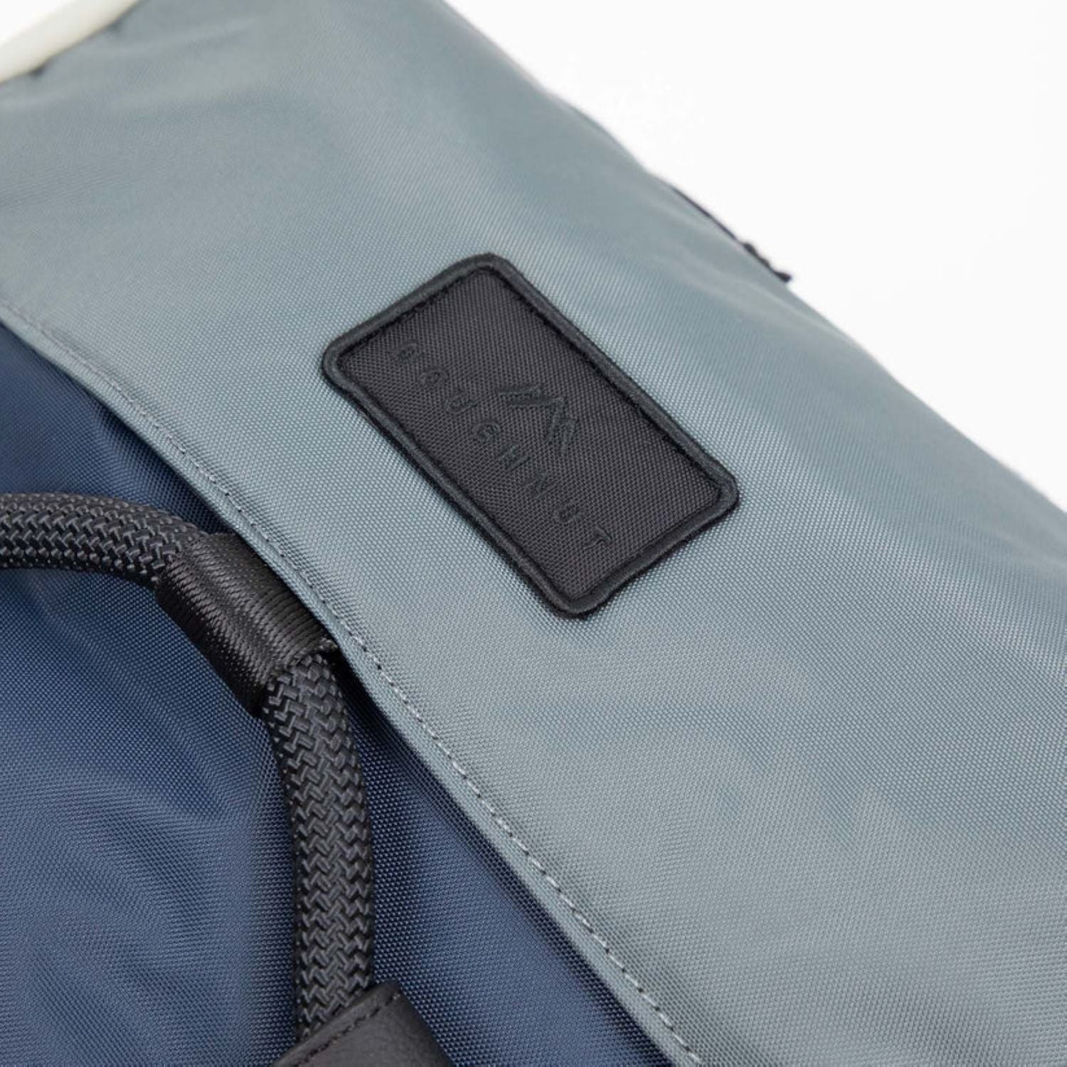Doughnut Colorado Go Wild Series - Black X Navy