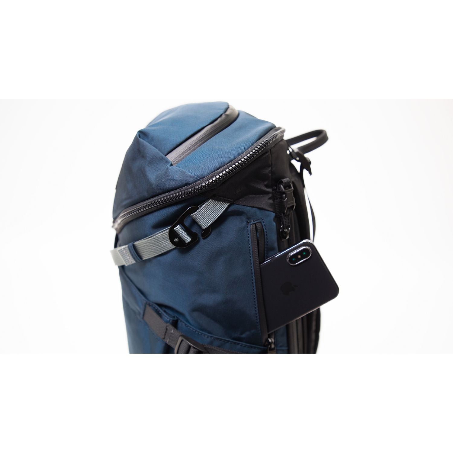 Doughnut Dynamic Large Ocean Power Series - Pacific Blue