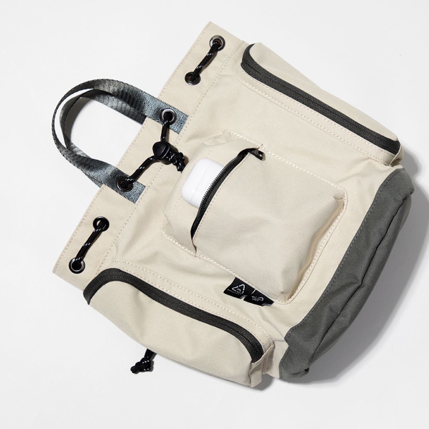 Doughnut Pyramid Tiny - Stone