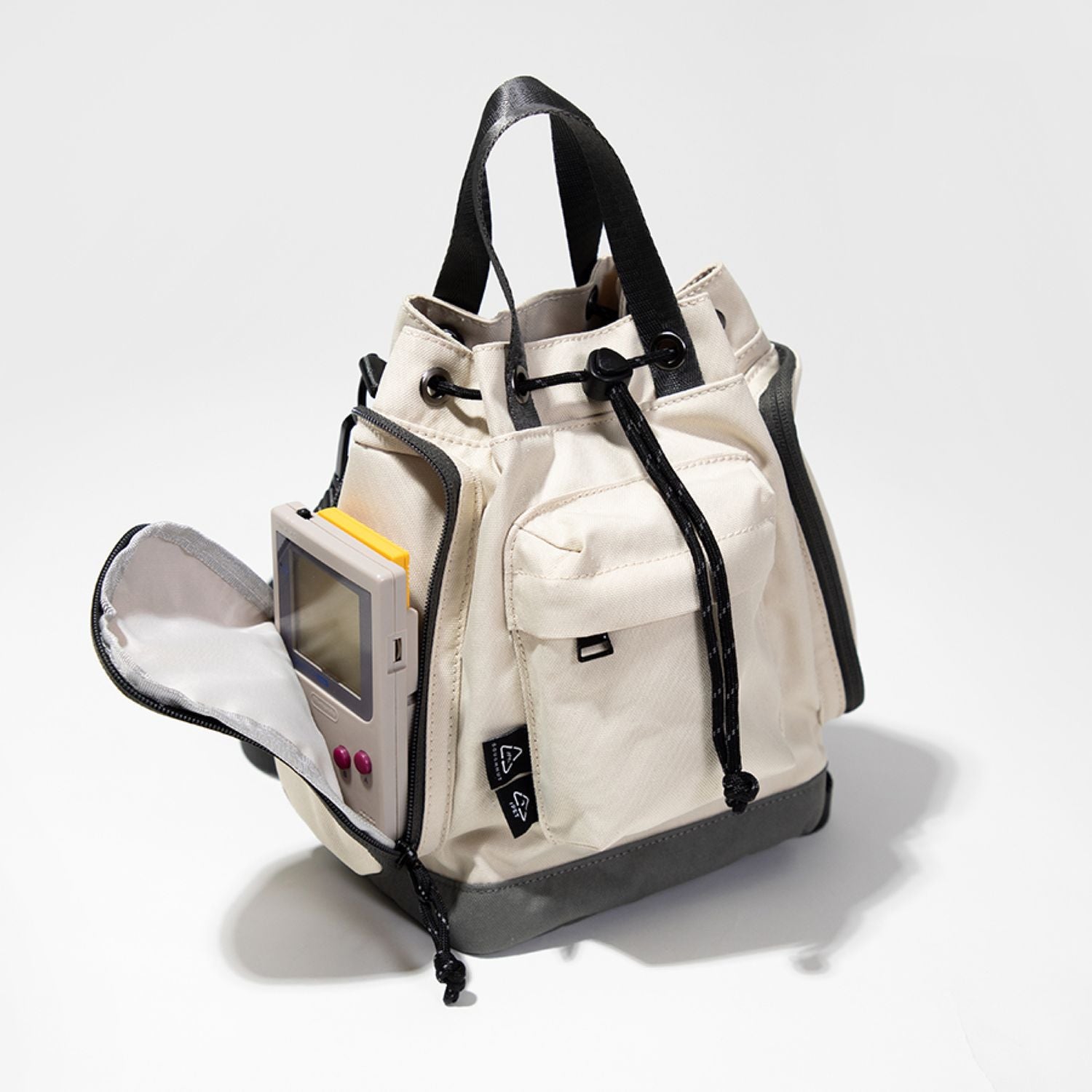 Doughnut Pyramid Tiny - Stone