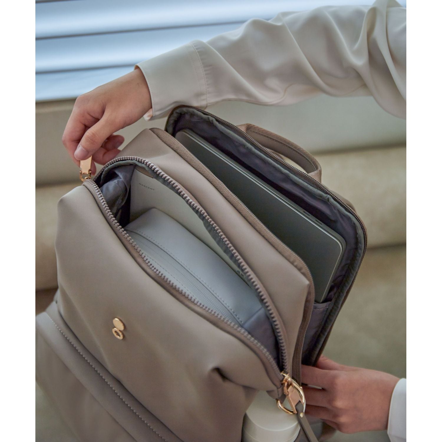 Echolac Purist Large Backpack (Grey)