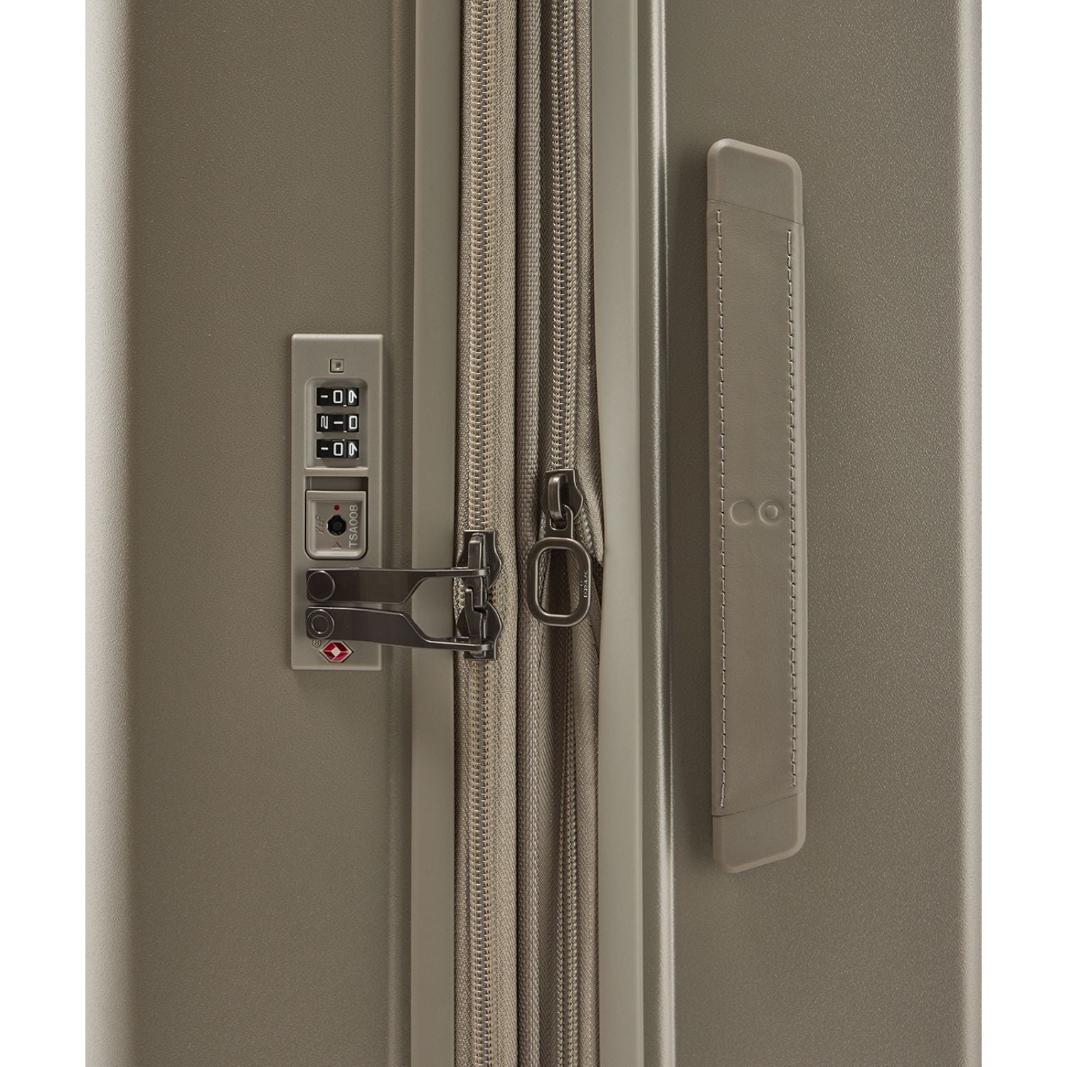 Echolac Shogun Evo SA 20" Upright Carry On Luggage (Champagne)