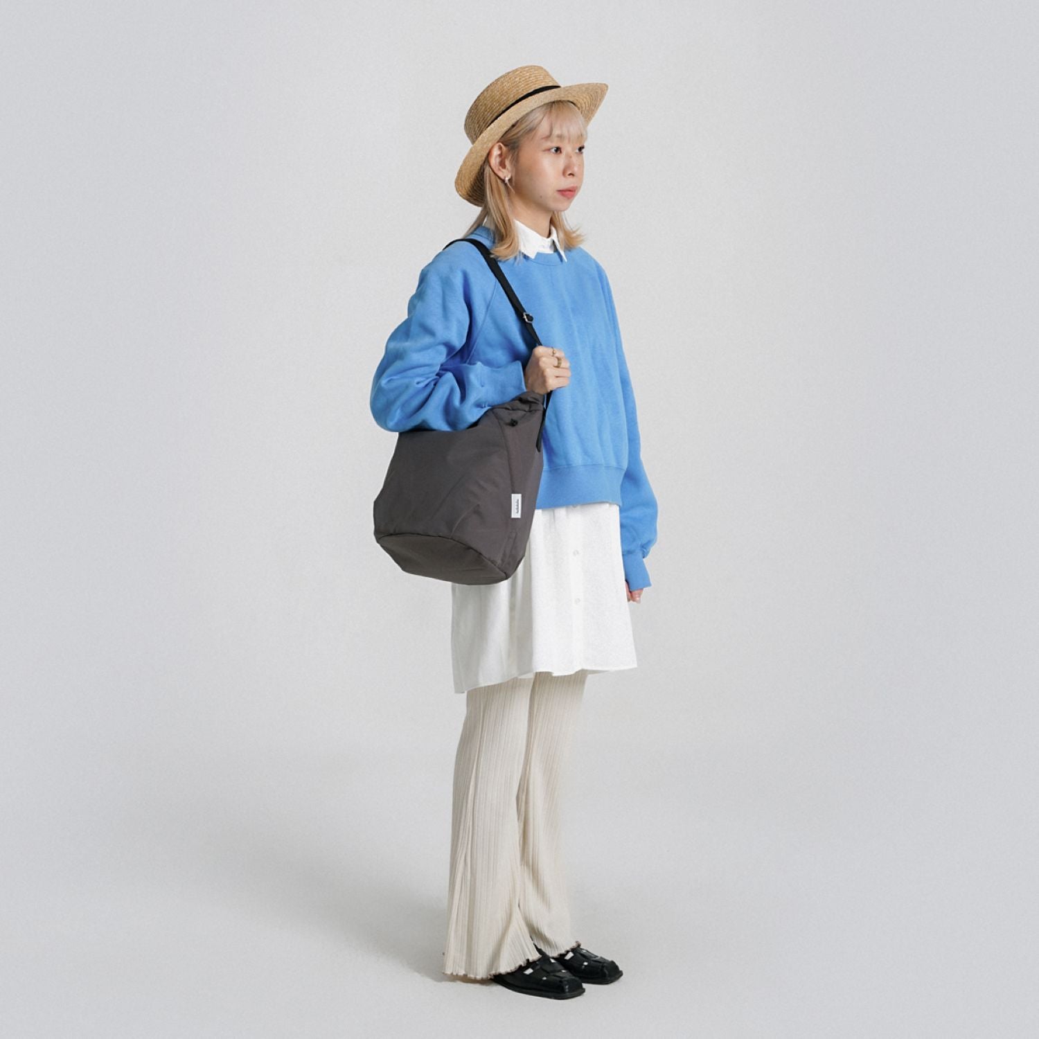 Hellolulu Cowan 2 Sided Bucket Bag (Iron Gray)