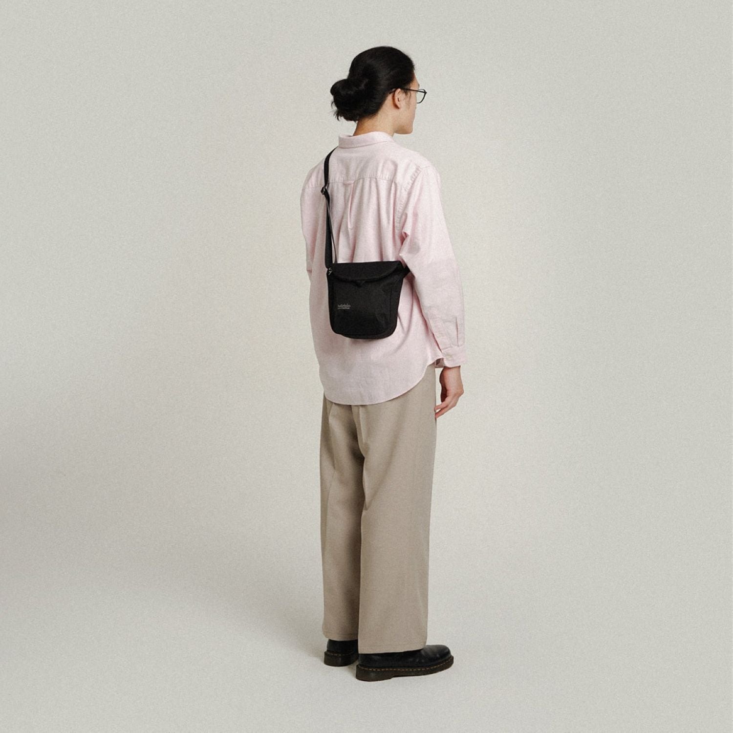 Hellolulu Desi Sling Bag Recycled (Black)