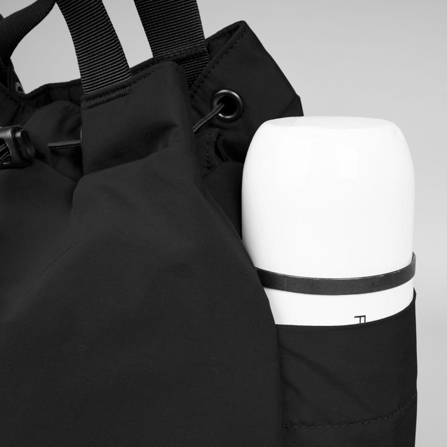 Hellolulu Emma Mini Everyday Totepack (Black)