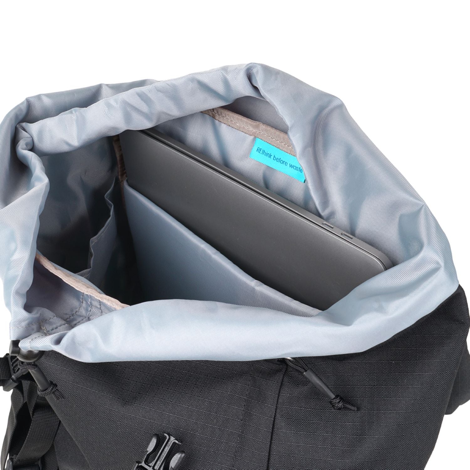 Hellolulu Gio Utility Flap Backpack L Recycled (Charcoal Black)