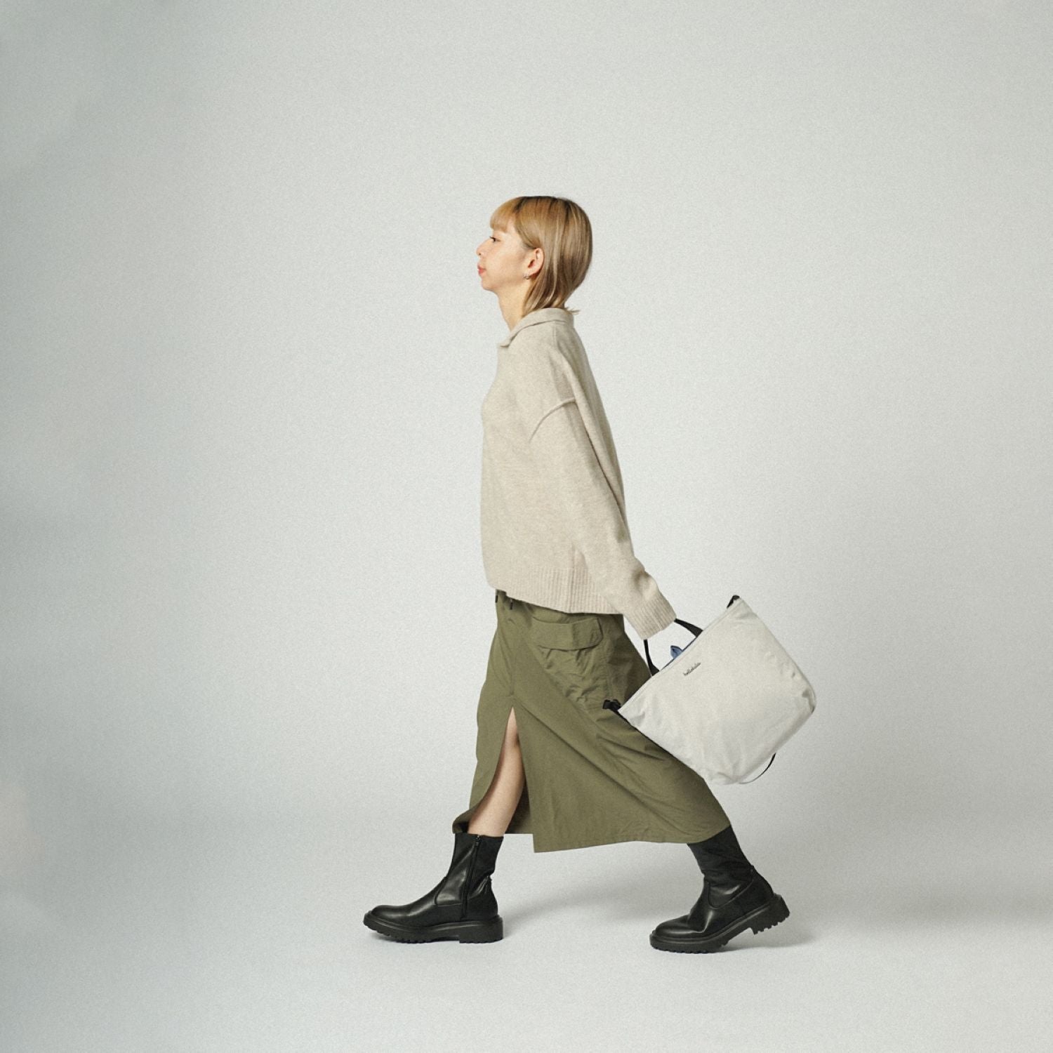 Hellolulu Jolie Double Sided 2 Way Shoulder Bag Recycled (Cloudy Gray/Classic Blue)