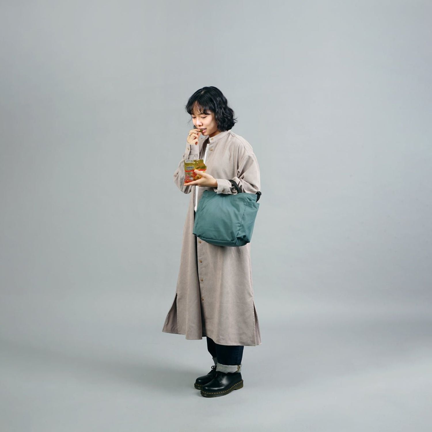 Hellolulu Jolie Double Sided 2 Way Shoulder Bag Recycled (Pale Teal/Clay Khaki)