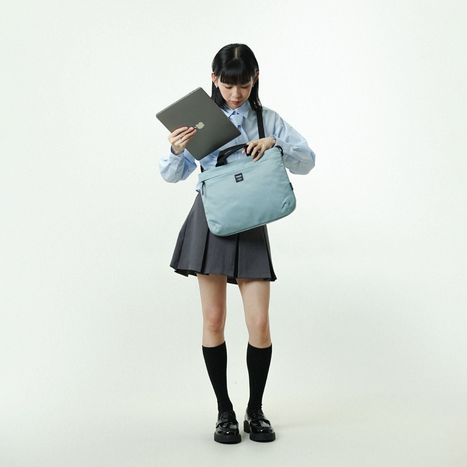 Hellolulu Mira 2-Way Sleeve Case 14" Recycled (Dusty Blue)