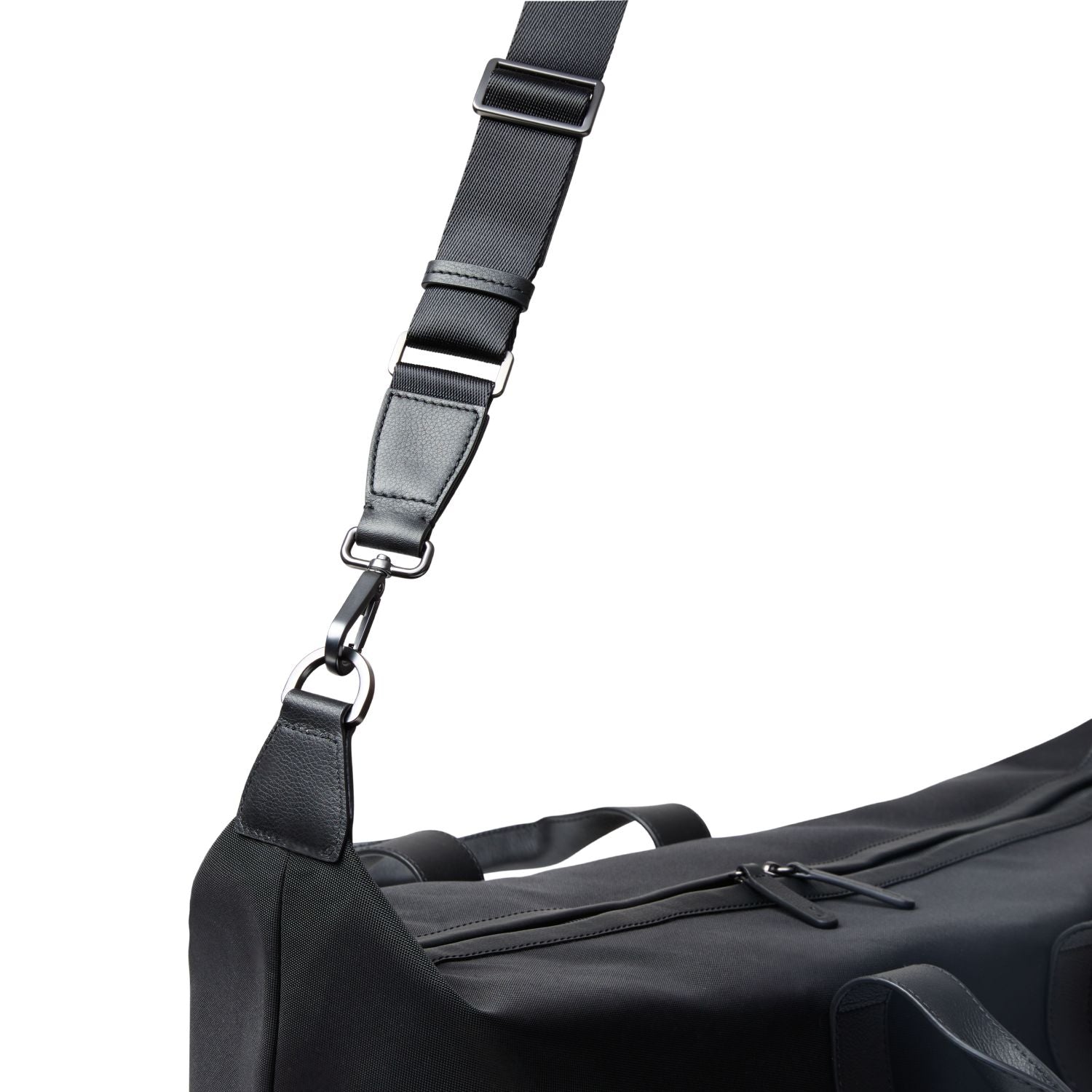 July Volume+ Weekender (Cabin) - Black