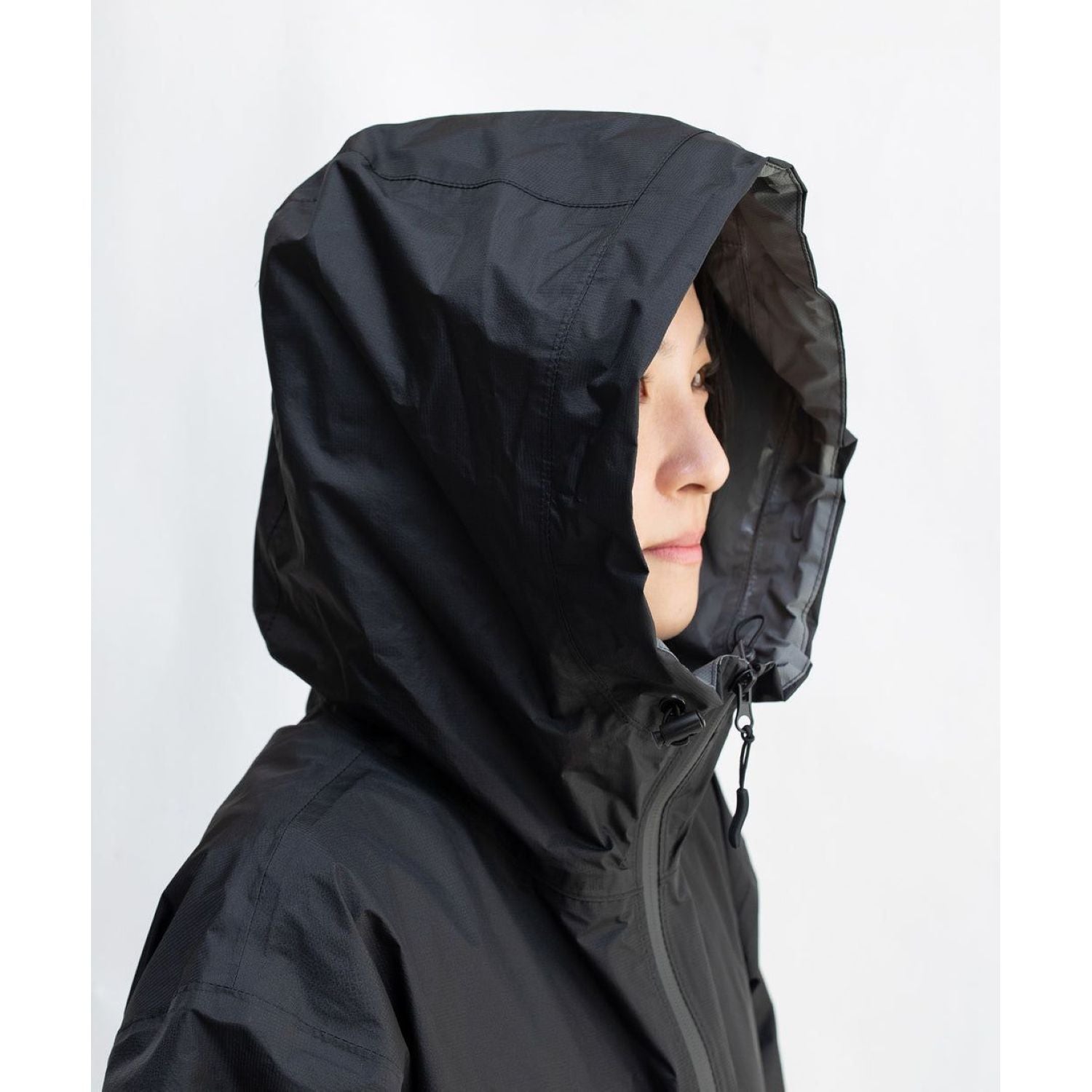 KiU Light Windbreaker Jacket M (Black)