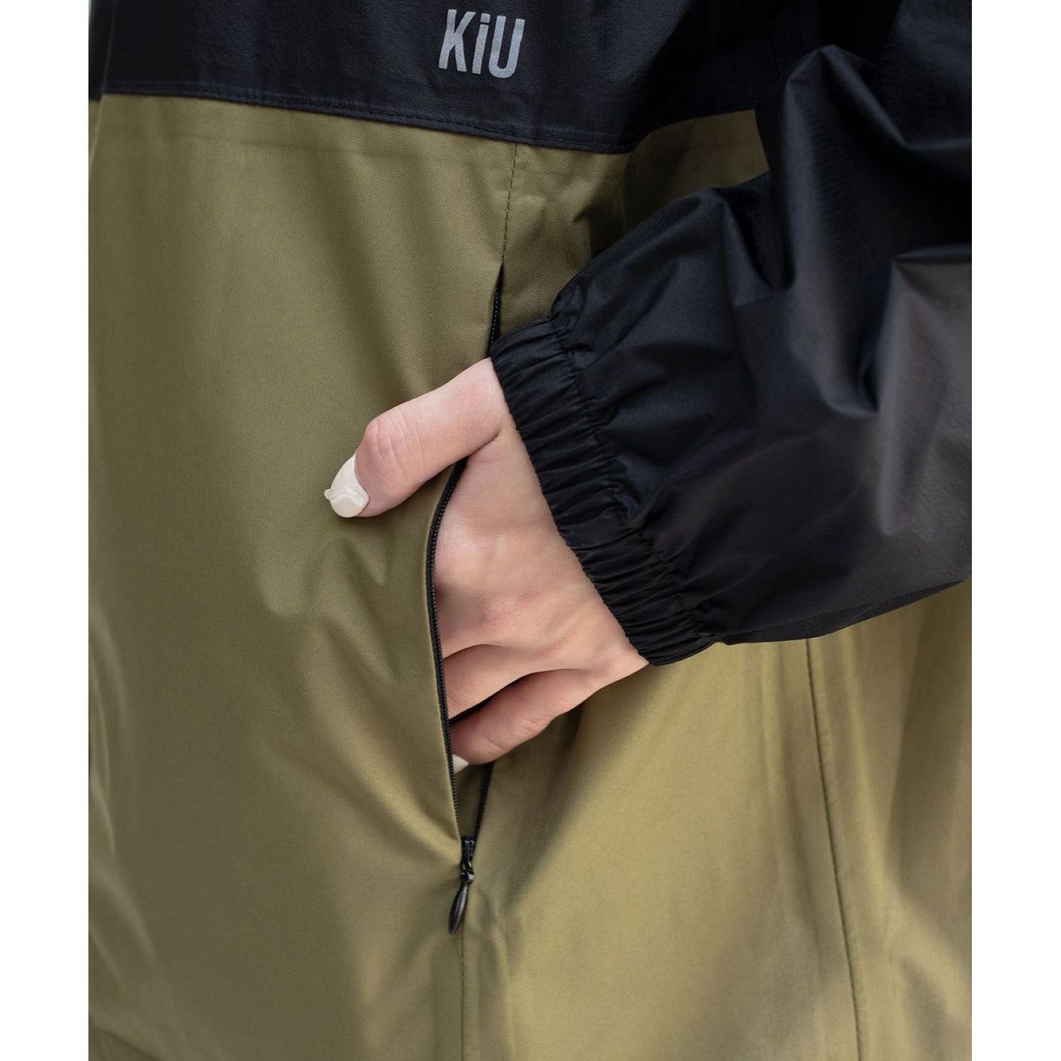 KiU Light Windbreaker Jacket M (Black)