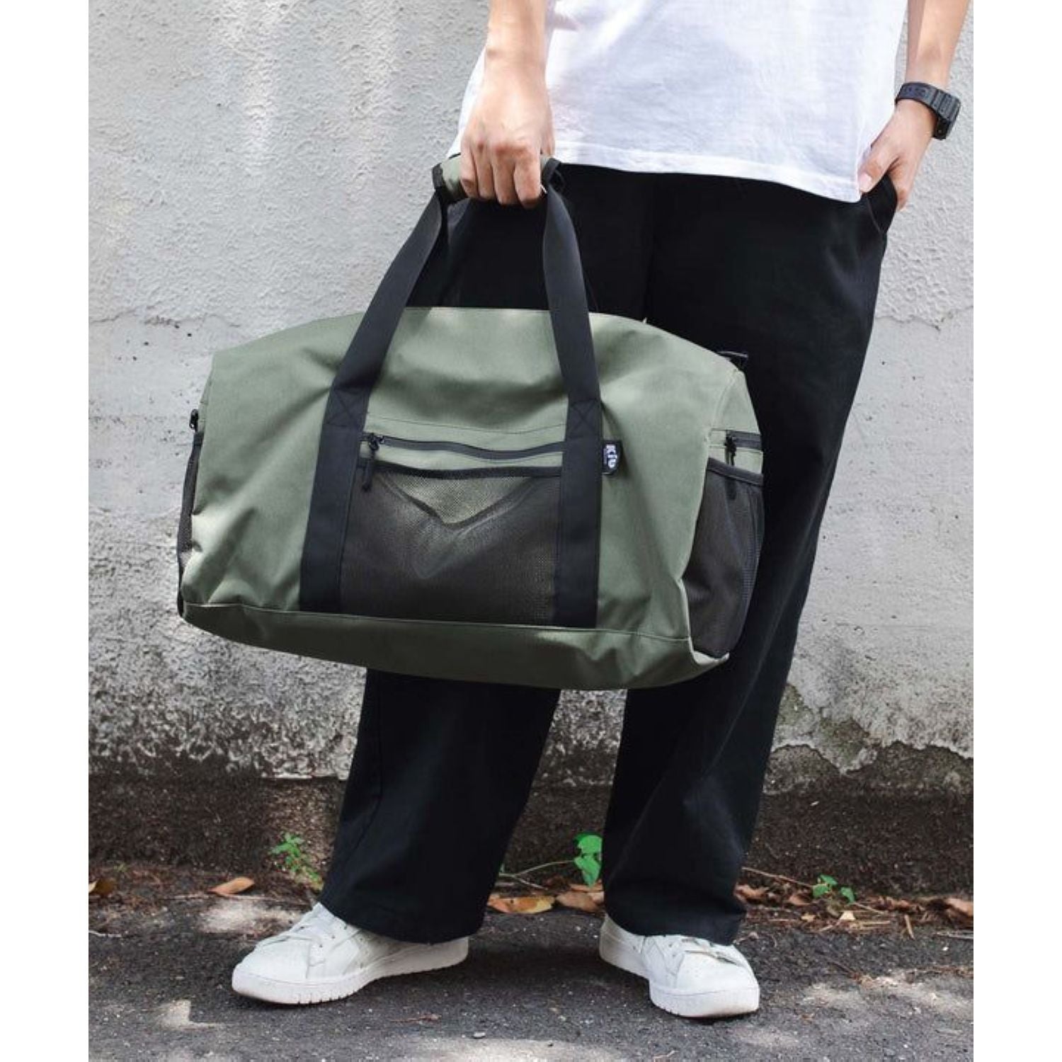 KiU Water Repellent 600D Boston Bag 31L (Khaki)