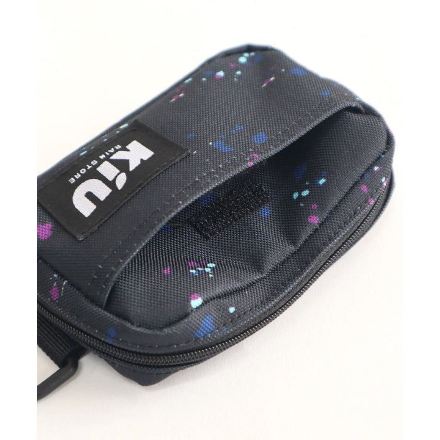 KiU Water Repellent Pouch Medium (Leopard)