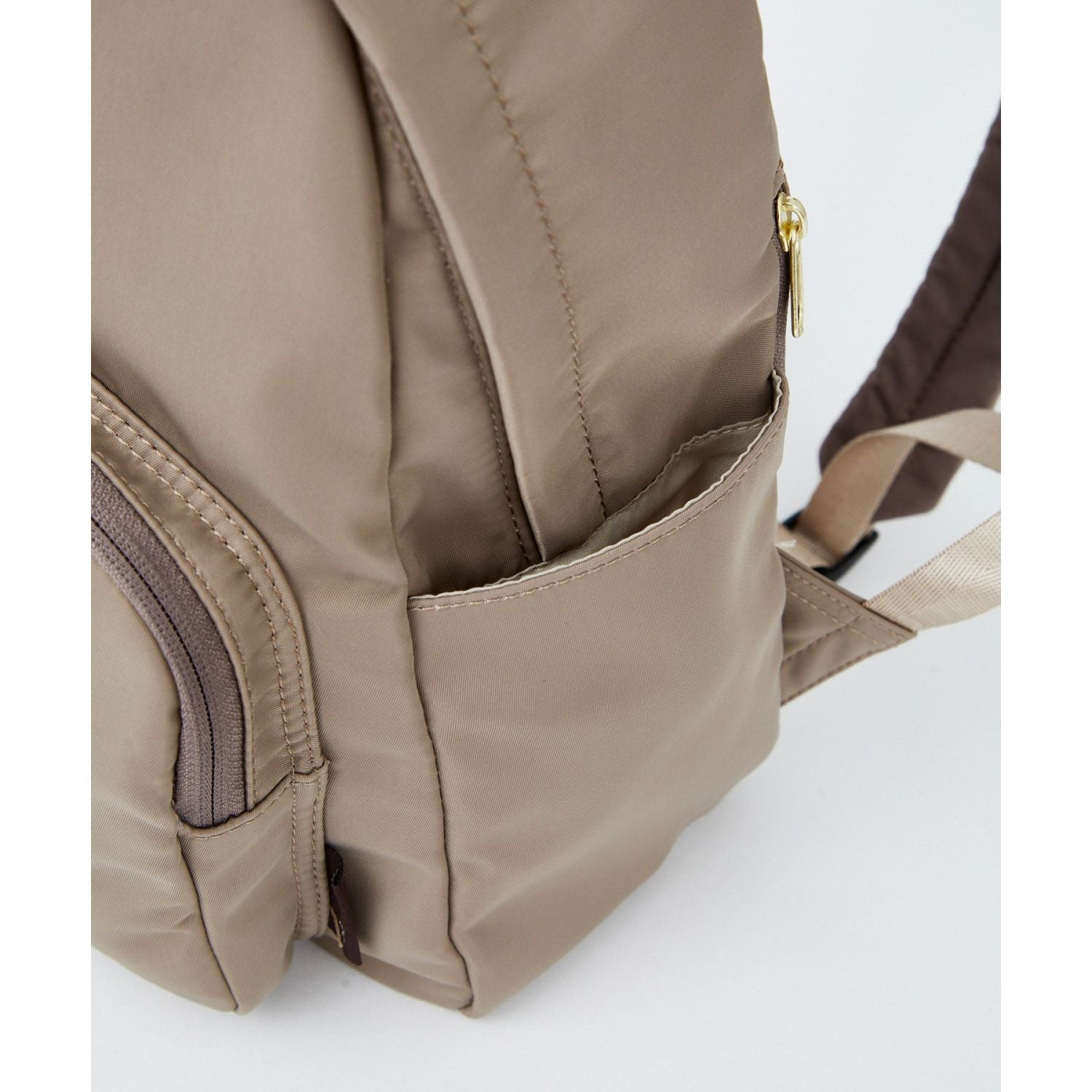 Legato Largo Burden Free Mini Backpack (Light Brown)