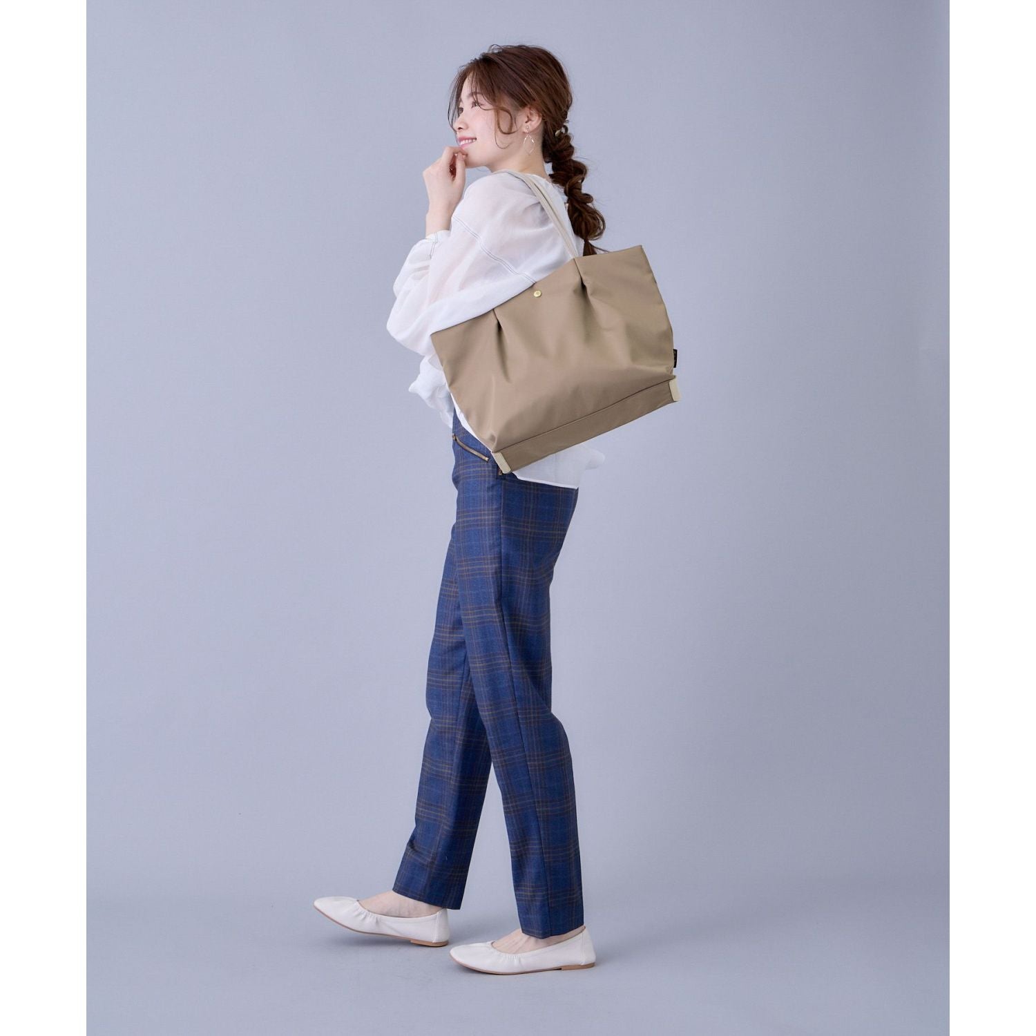 Legato Largo Burden Free Tote Bag (Light Brown)