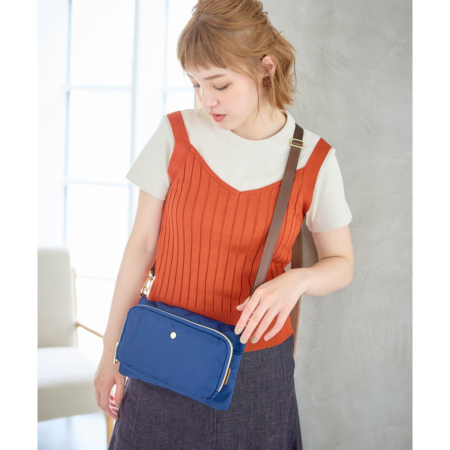 Legato Largo One Mile Wallet Shoulder Bag (Navy)