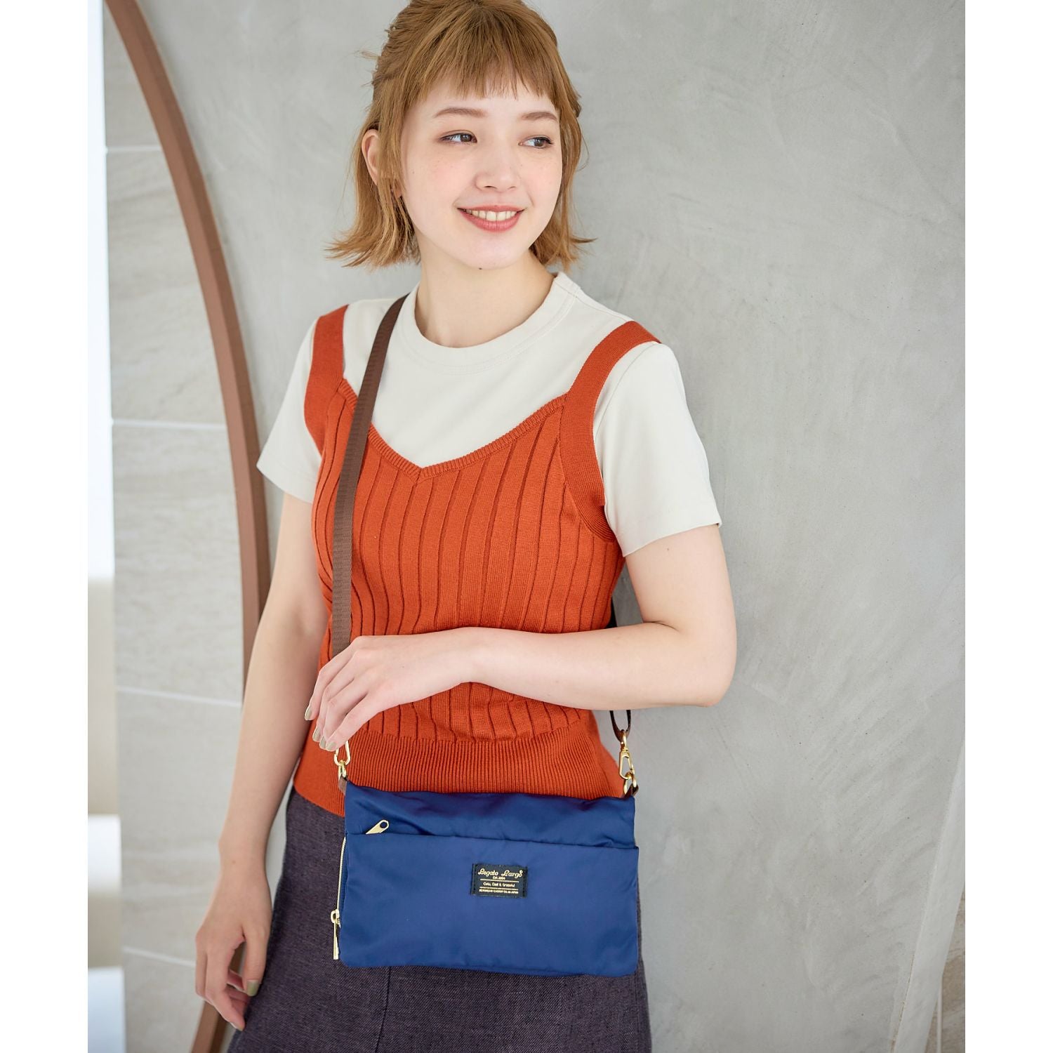 Legato Largo One Mile Wallet Shoulder Bag (Navy)