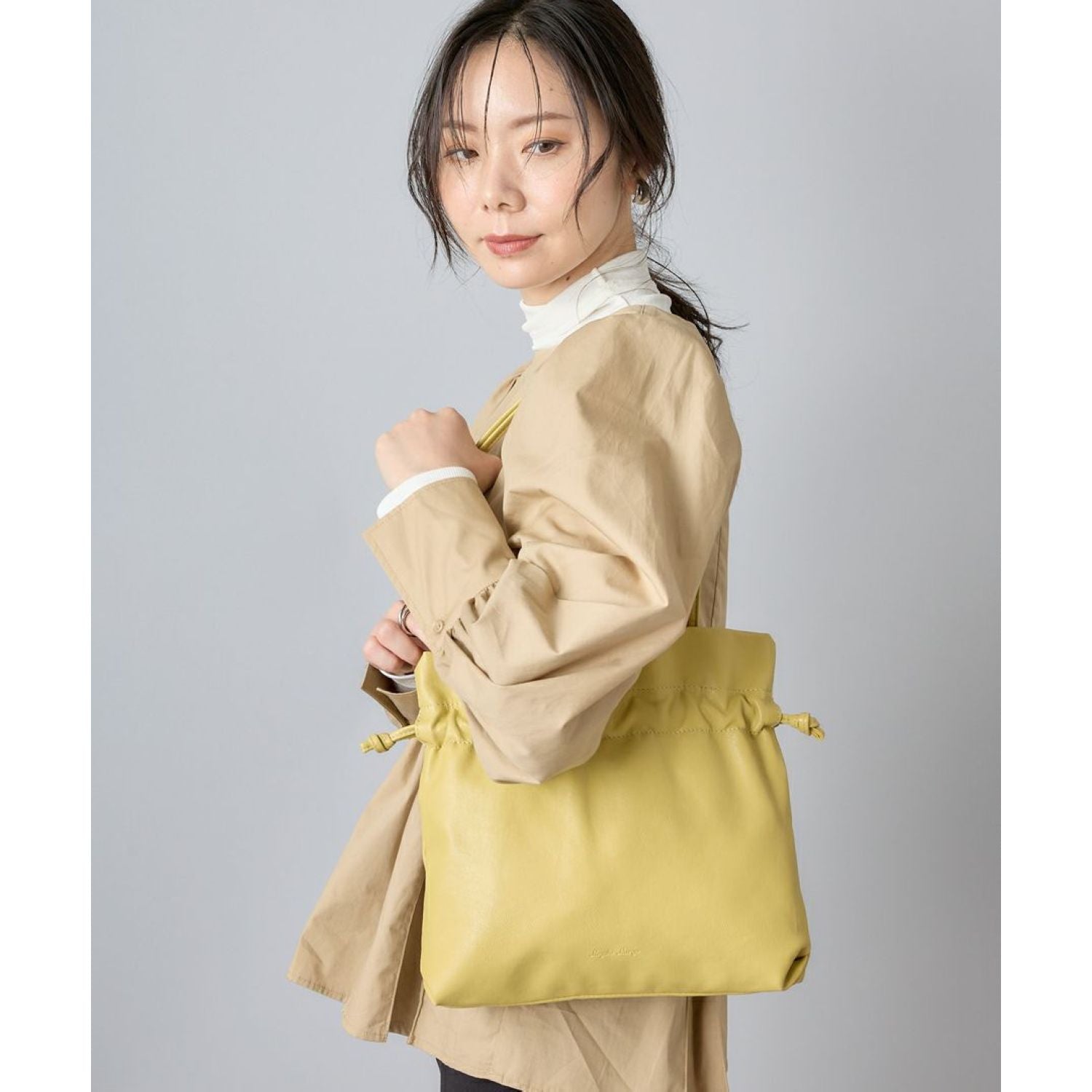 Legato Largo Washable Drawstring Mini Tote Bag (Ivory)