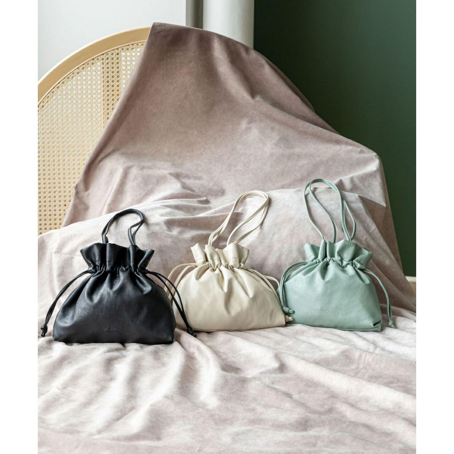 Legato Largo Washable Drawstring Mini Tote Bag (Mint Green)