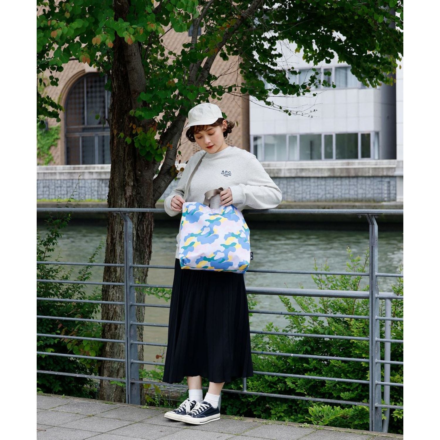 Legato Largo x Papier Tigre A4 2Way Tote Bag (Bark)