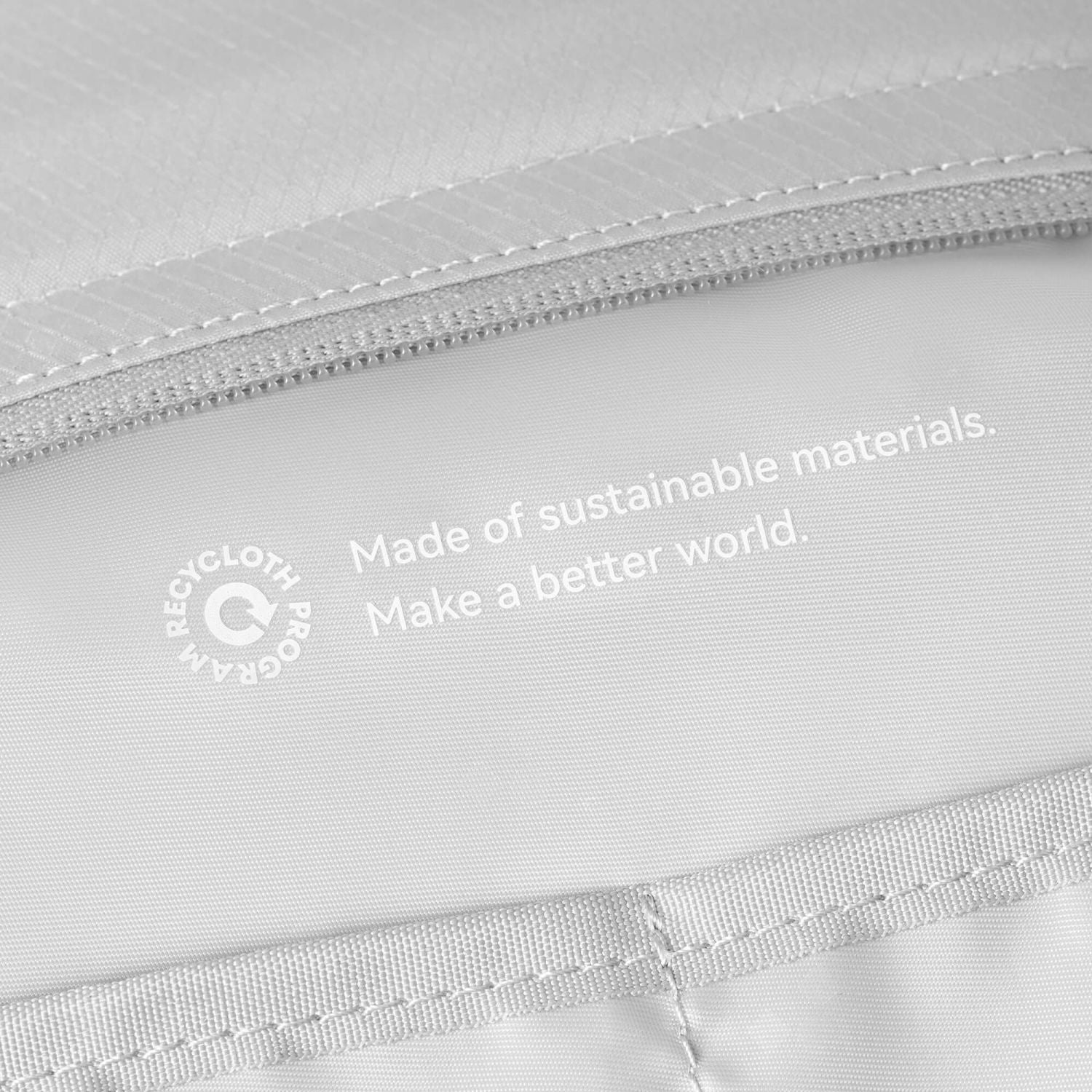 MAH Airy Backpack - Black