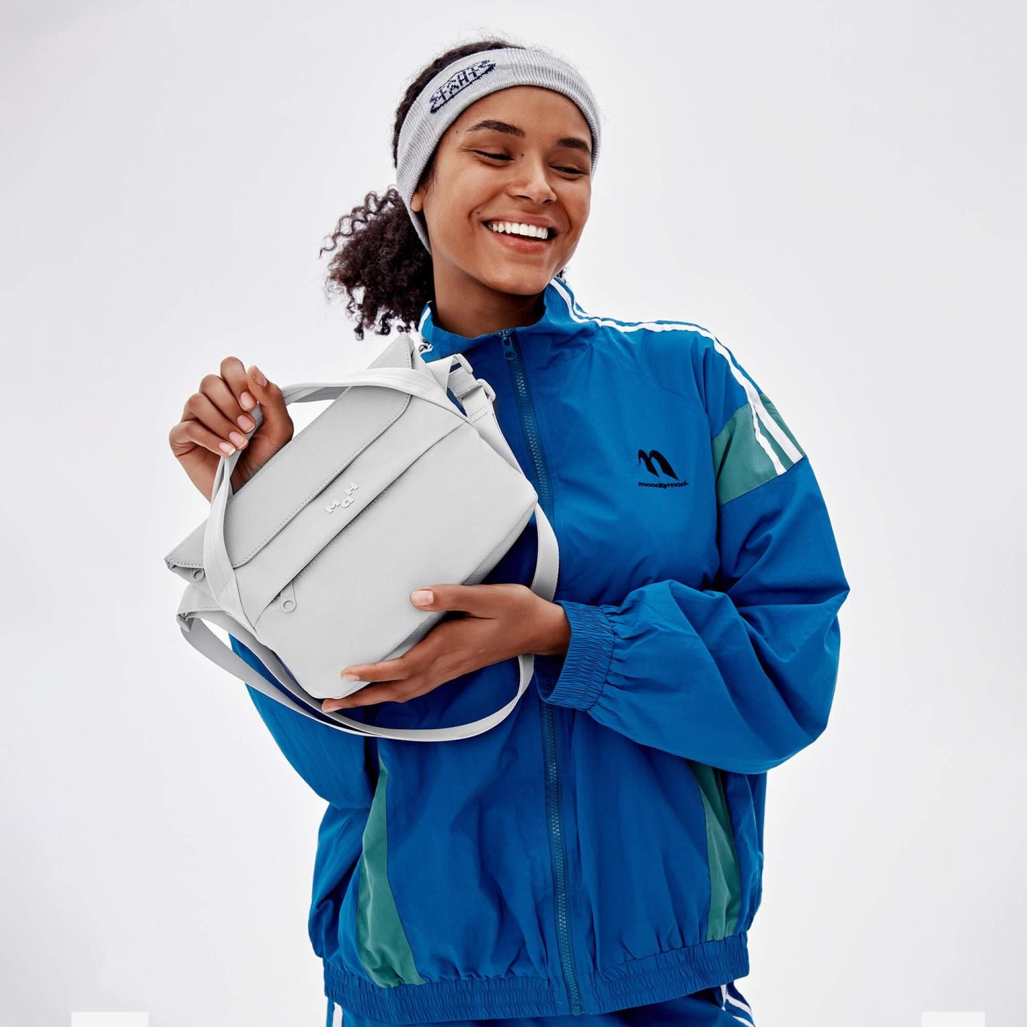 MAH Airy Cross 4L Sling Bag - Light Grey